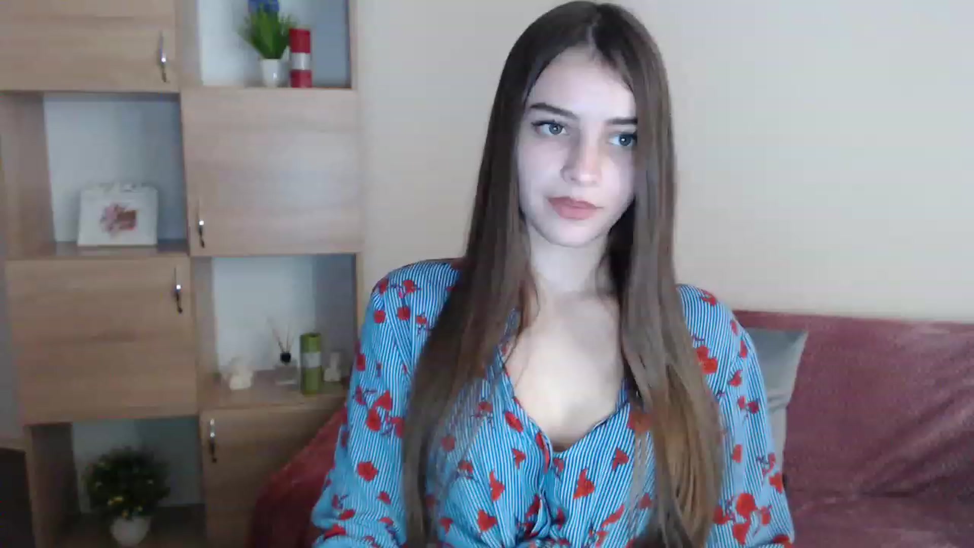 Gallery image thumbnail from Airovissa's myfreecams stream on, 12/05/2022, 11:11 image 19 of 20