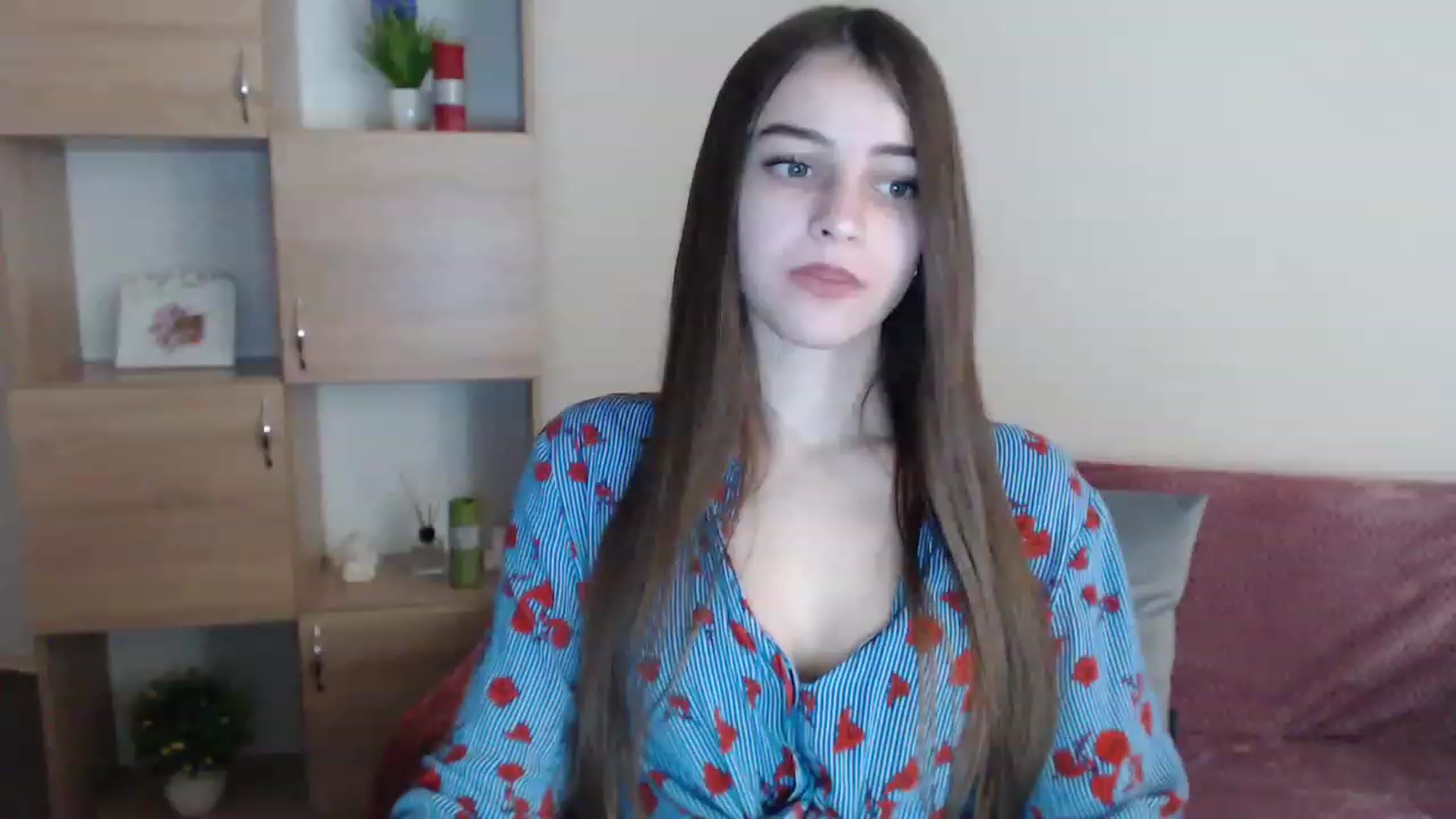 Gallery image thumbnail from Airovissa's myfreecams stream on, 12/05/2022, 11:11 image 17 of 20