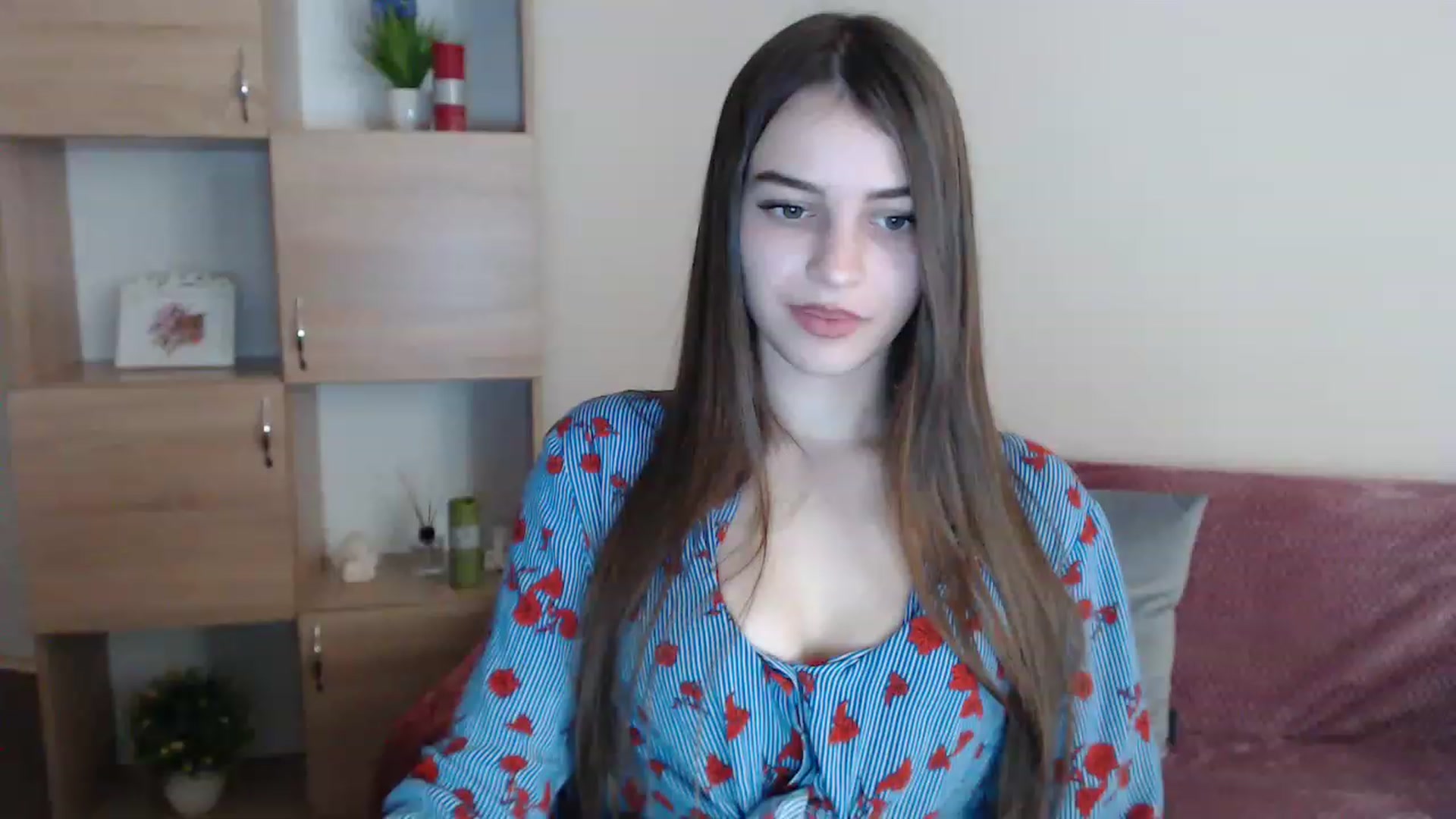 Gallery image thumbnail from Airovissa's myfreecams stream on, 12/05/2022, 11:11 image 3 of 20