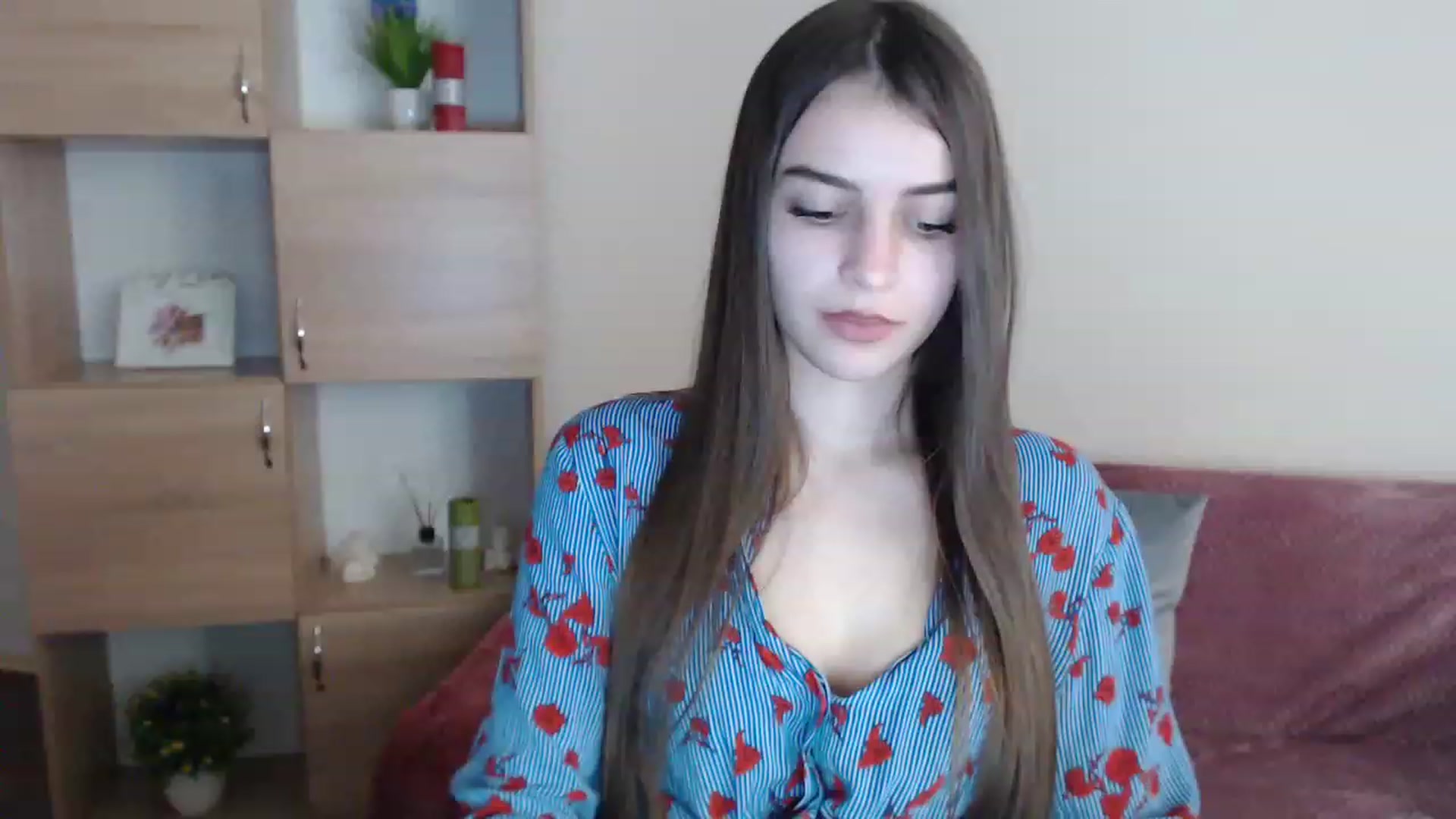 Gallery image thumbnail from Airovissa's myfreecams stream on, 12/05/2022, 11:11 image 16 of 20