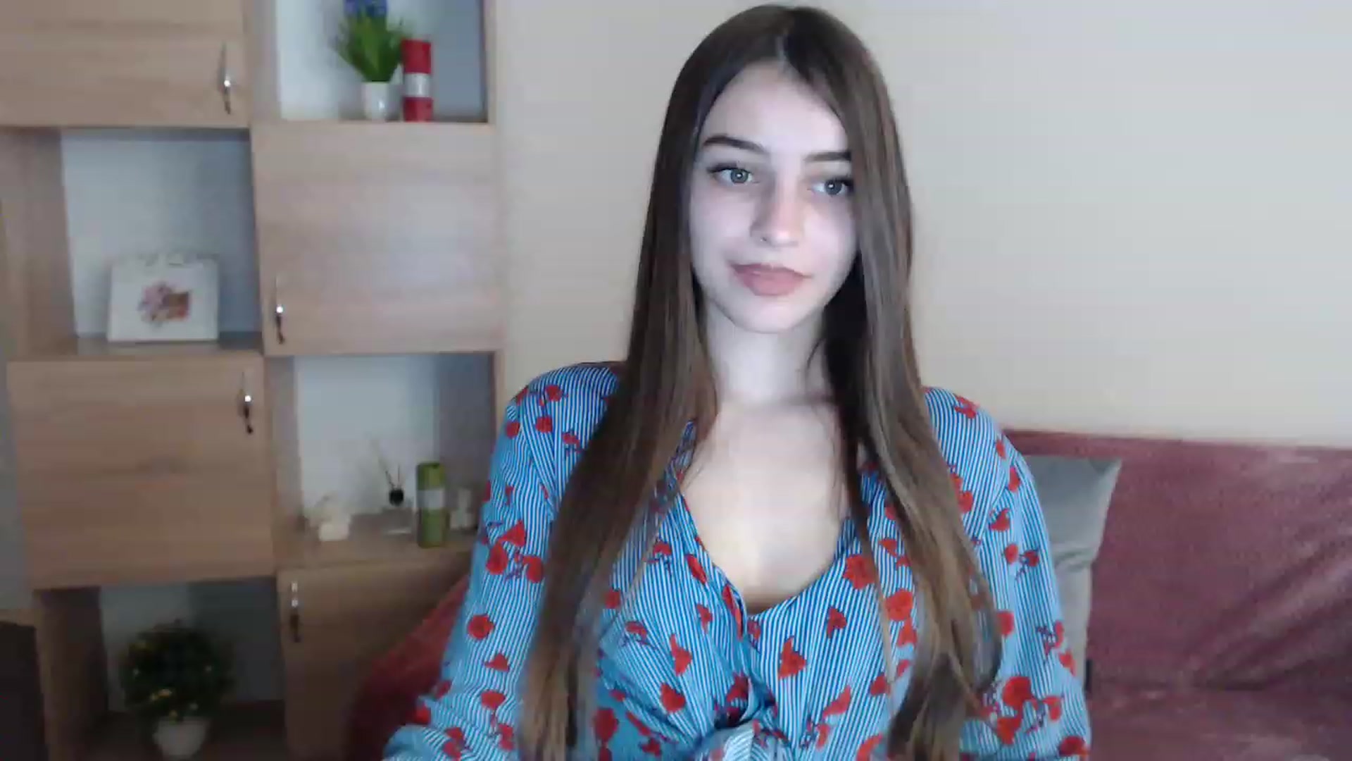 Gallery image thumbnail from Airovissa's myfreecams stream on, 12/05/2022, 11:11 image 11 of 20