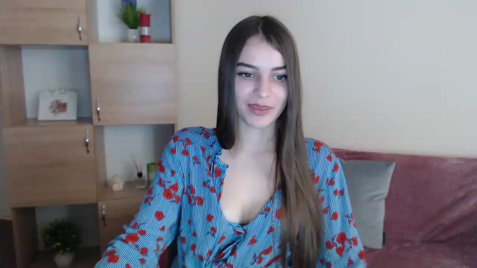Gallery image thumbnail from Airovissa's myfreecams stream on, 12/05/2022, 11:43 image 10 of 20