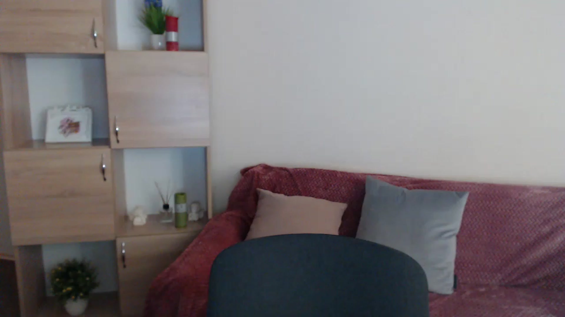 Gallery image thumbnail from Airovissa's myfreecams stream on, 12/05/2022, 11:43 image 19 of 20