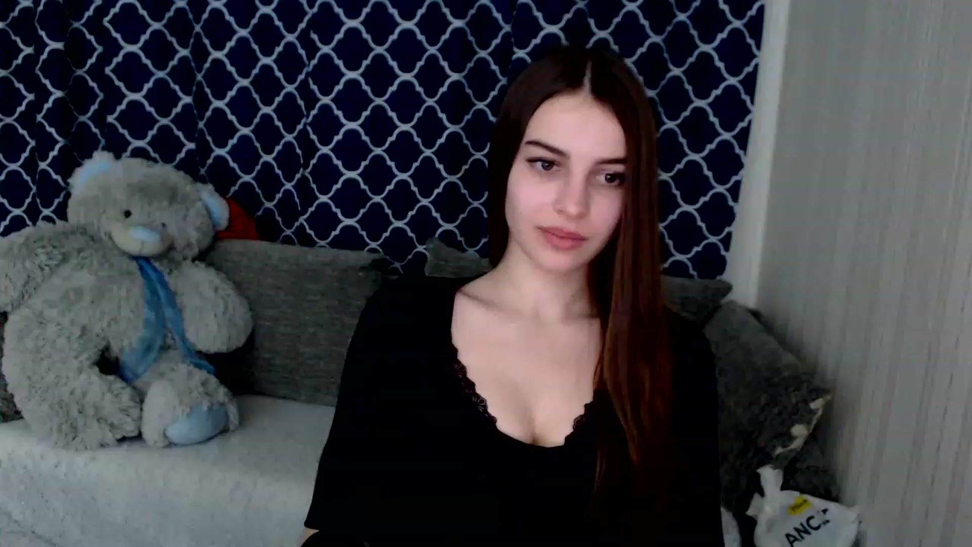 Gallery image thumbnail from Airovissa's myfreecams stream on, 12/08/2022, 11:31 image 9 of 20