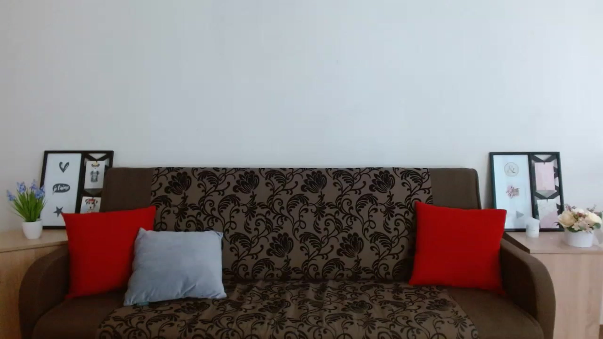 Gallery image thumbnail from Airovissa's myfreecams stream on, 12/09/2022, 10:42 image 14 of 20