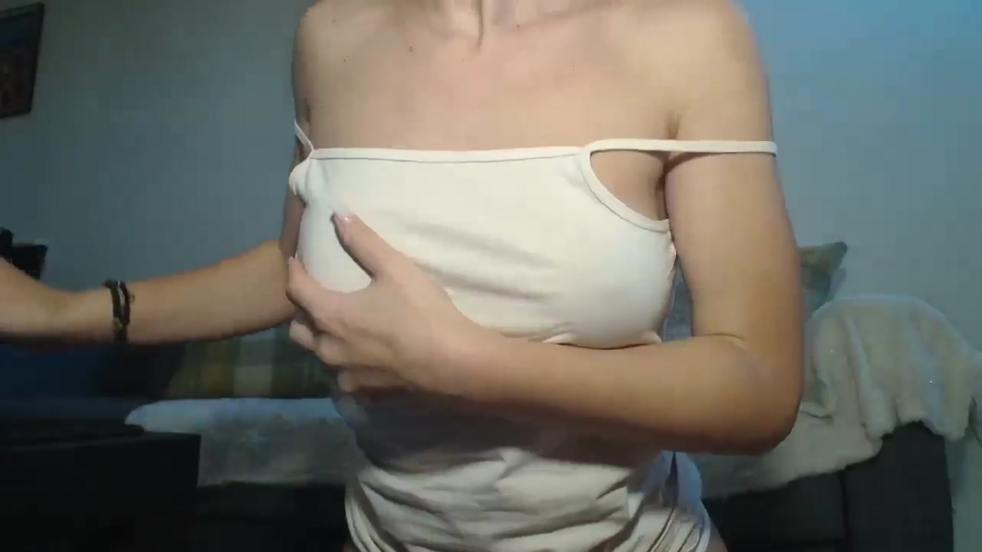 Gallery image thumbnail from Aisha4fun's myfreecams stream on, 03/30/2025, 13:22 image 4 of 20