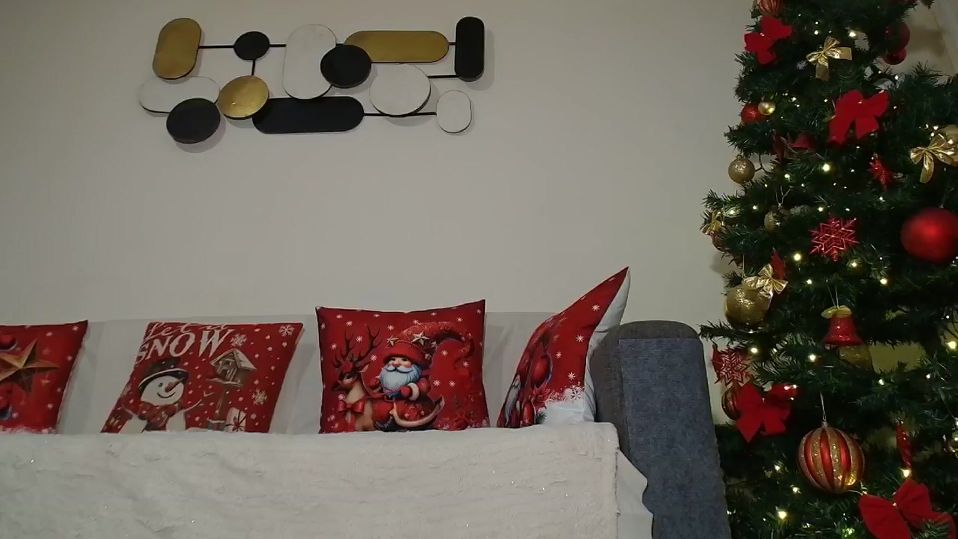 Gallery image thumbnail from Aisha4fun's myfreecams stream on, 12/05/2025, 05:54 image 17 of 20