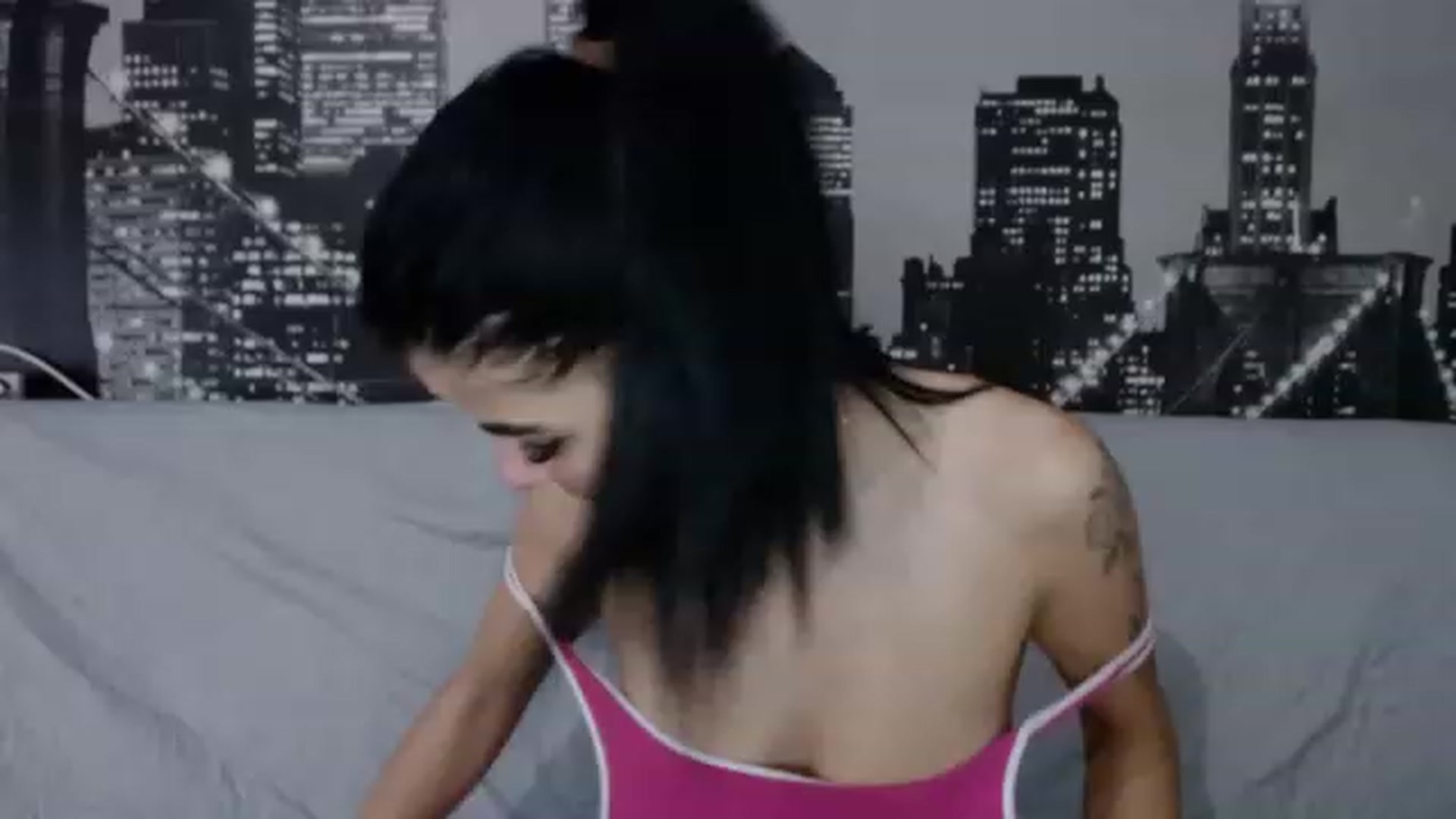Gallery image thumbnail from AishaKenda's myfreecams stream on, 11/21/2022, 12:07 image 16 of 20