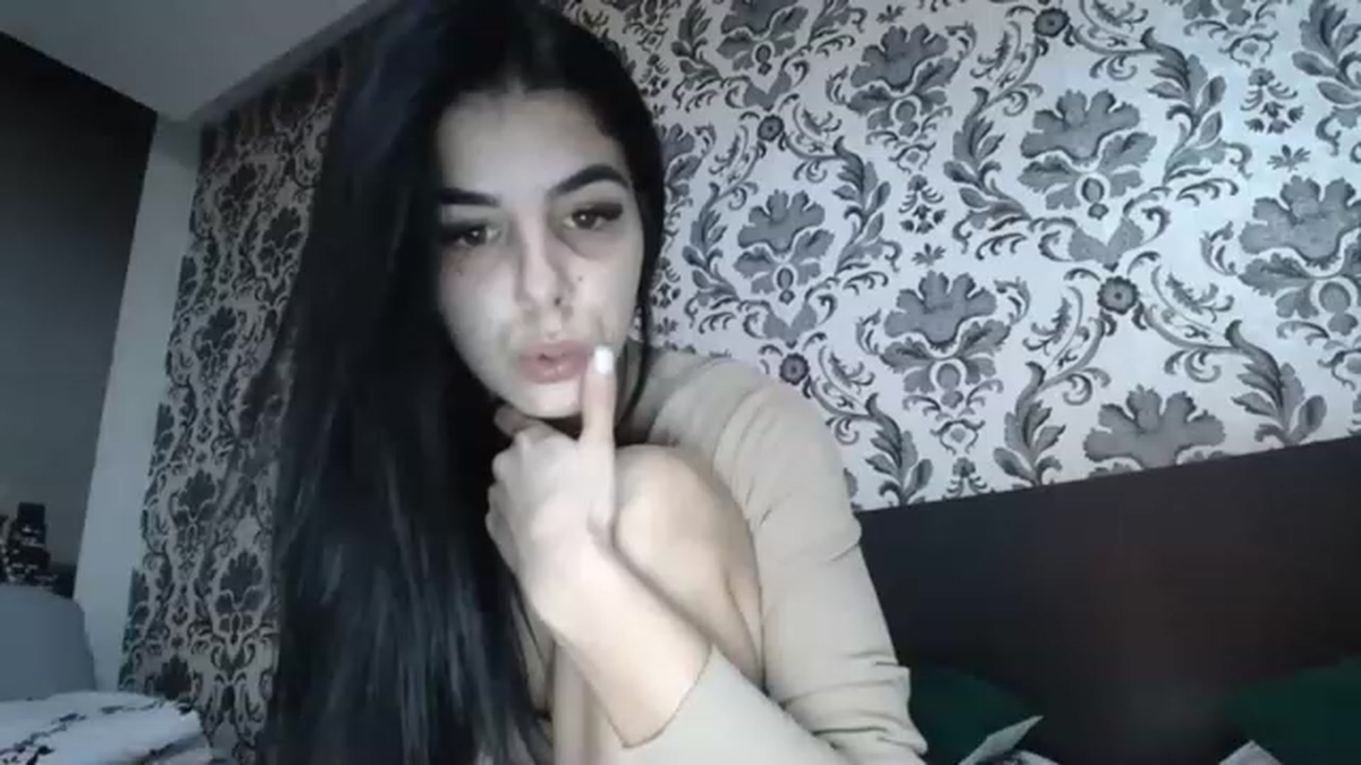 Gallery image thumbnail from AishaKenda's myfreecams stream on, 01/20/2023, 18:05 image 17 of 20