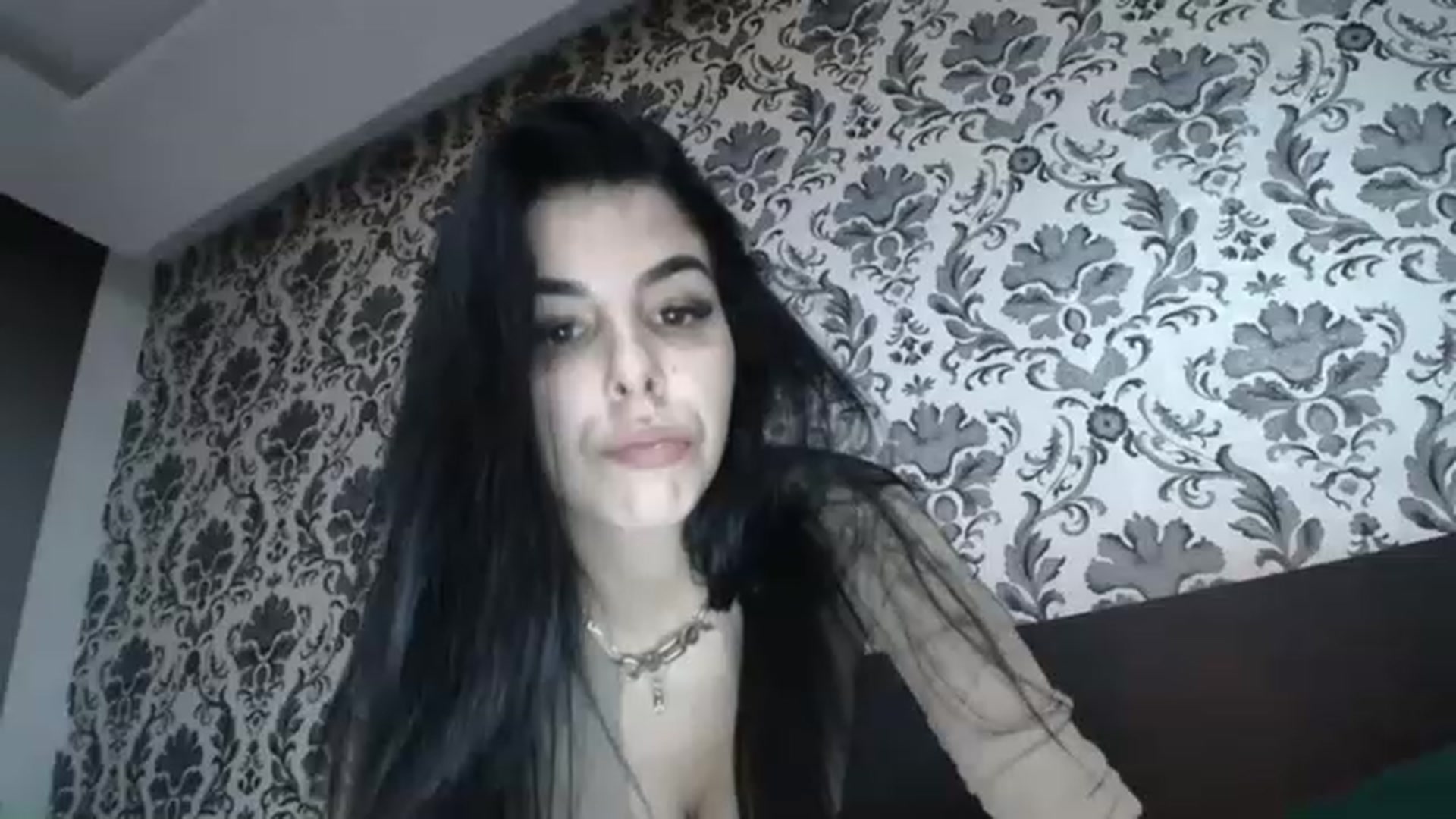 Gallery image thumbnail from AishaKenda's myfreecams stream on, 01/20/2023, 18:05 image 14 of 20