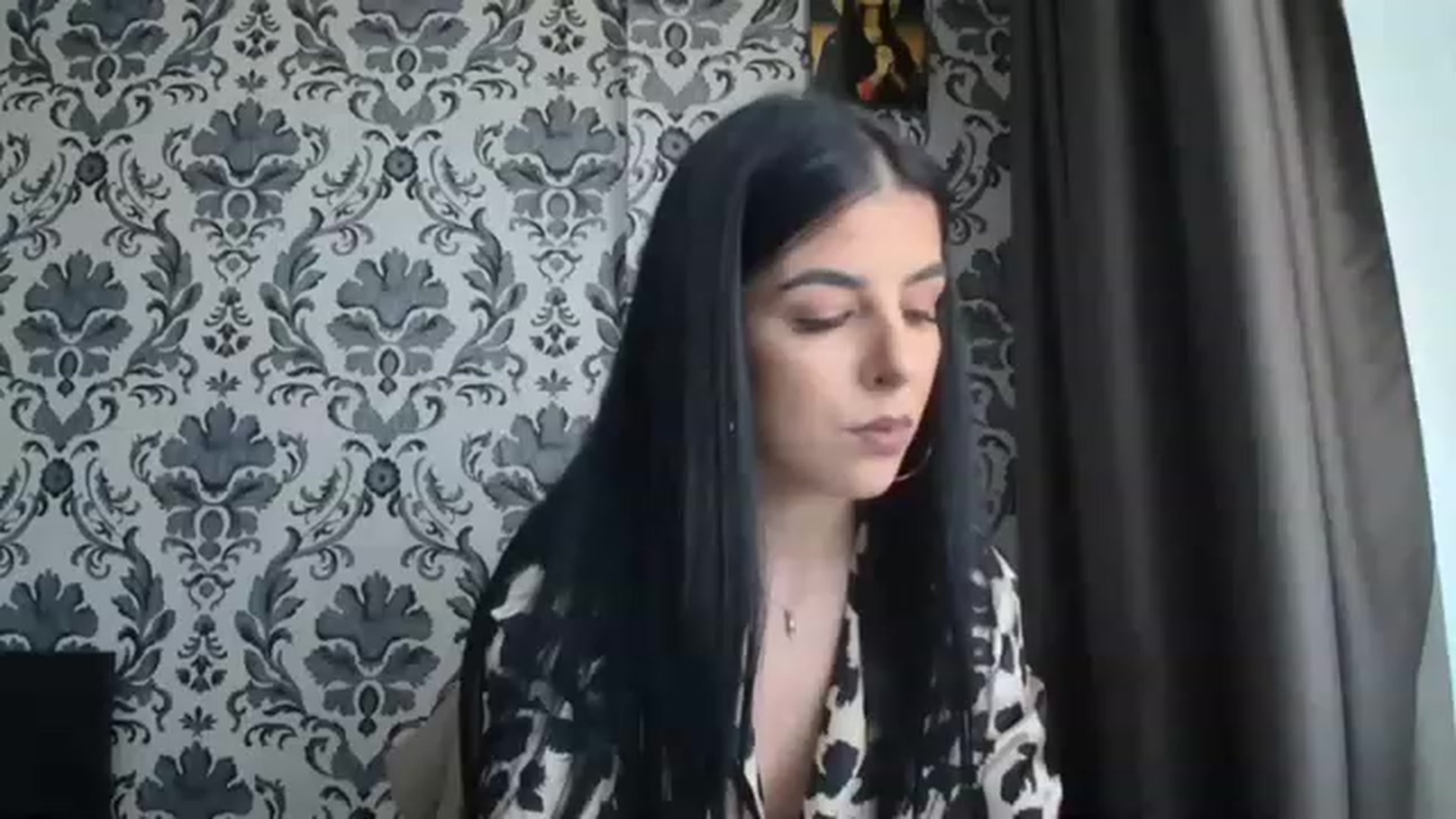 Gallery image thumbnail from AishaKenda's myfreecams stream on, 04/09/2023, 11:48 image 11 of 20