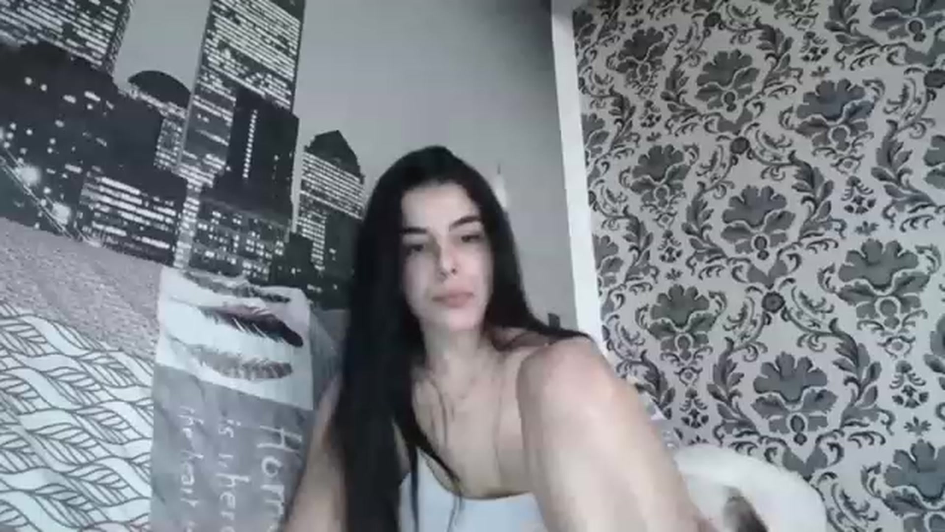 Gallery image thumbnail from AishaKenda's myfreecams stream on, 04/19/2023, 11:27 image 3 of 20