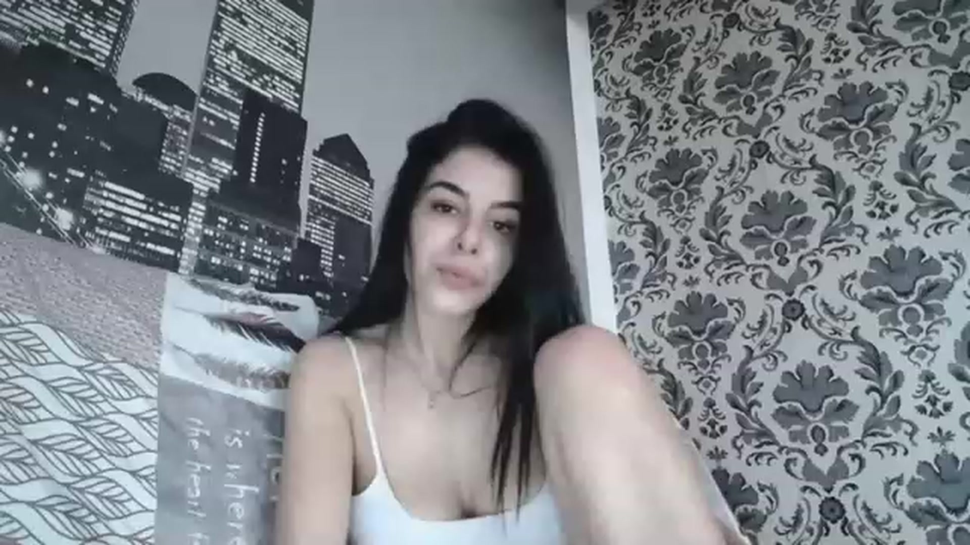 Gallery image thumbnail from AishaKenda's myfreecams stream on, 04/19/2023, 11:27 image 6 of 20