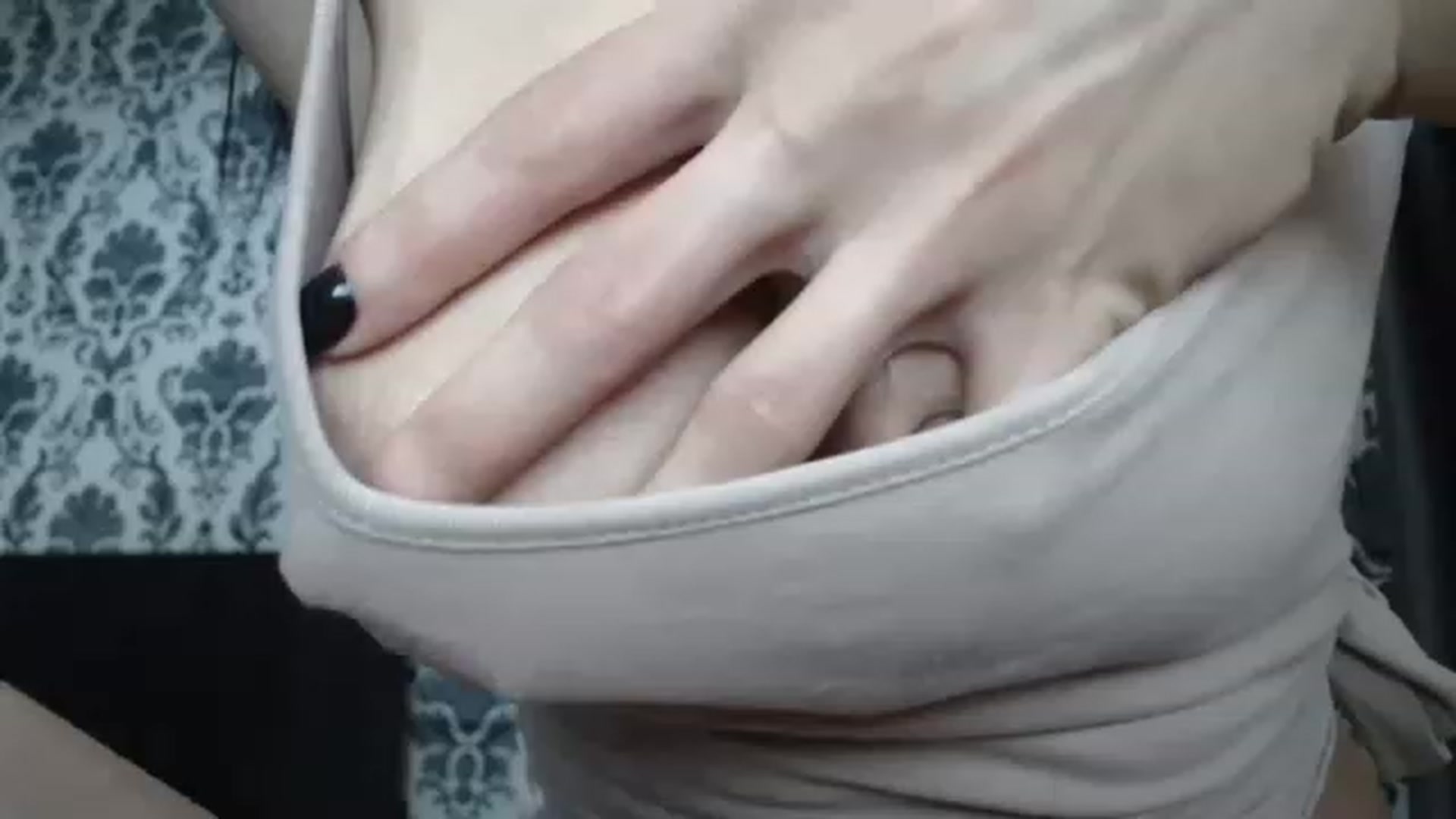 Gallery image thumbnail from AishaKenda's myfreecams stream on, 06/18/2023, 11:25 image 20 of 20