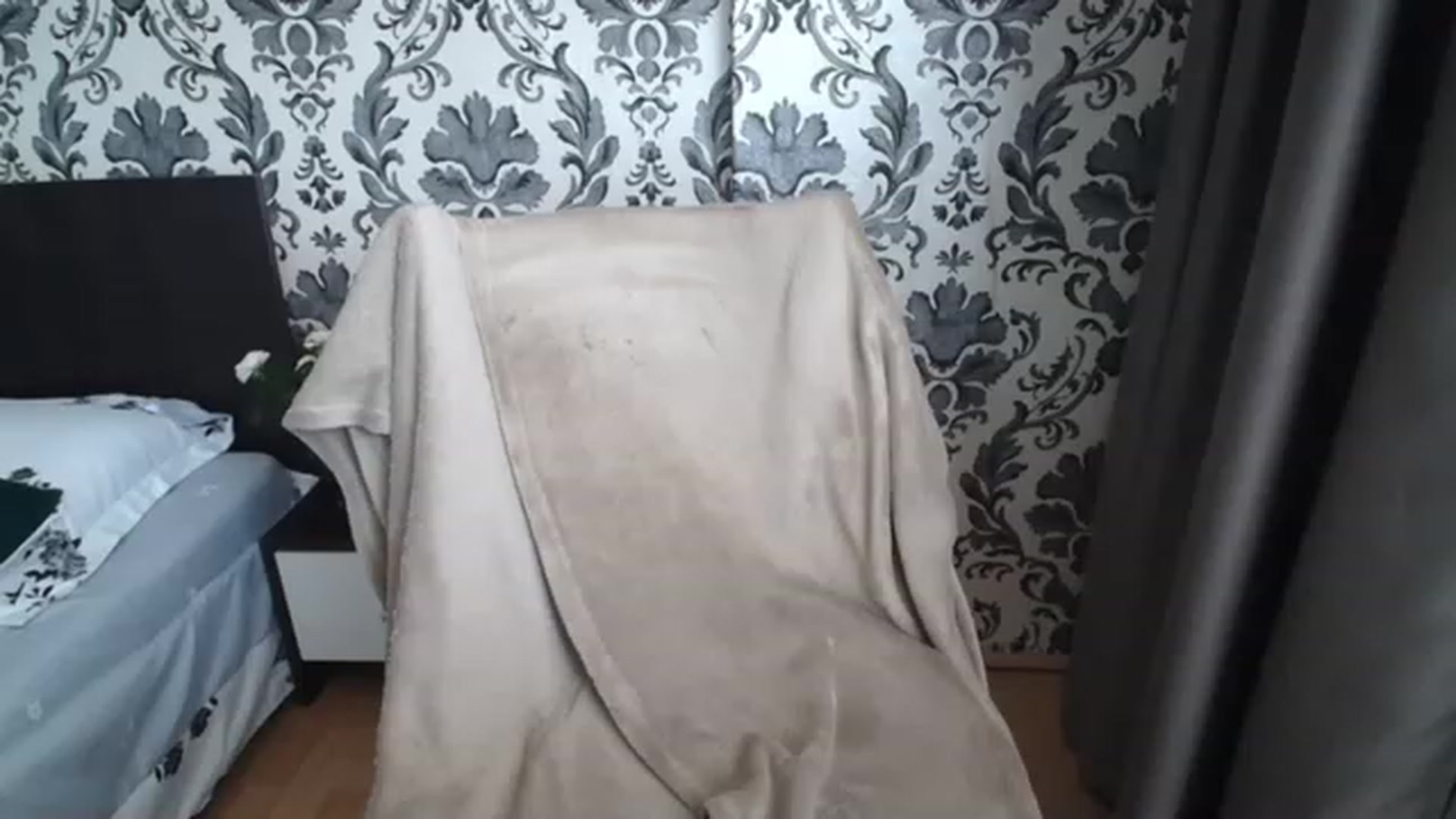 Gallery image thumbnail from AishaKenda's myfreecams stream on, 08/20/2023, 12:19 image 6 of 20