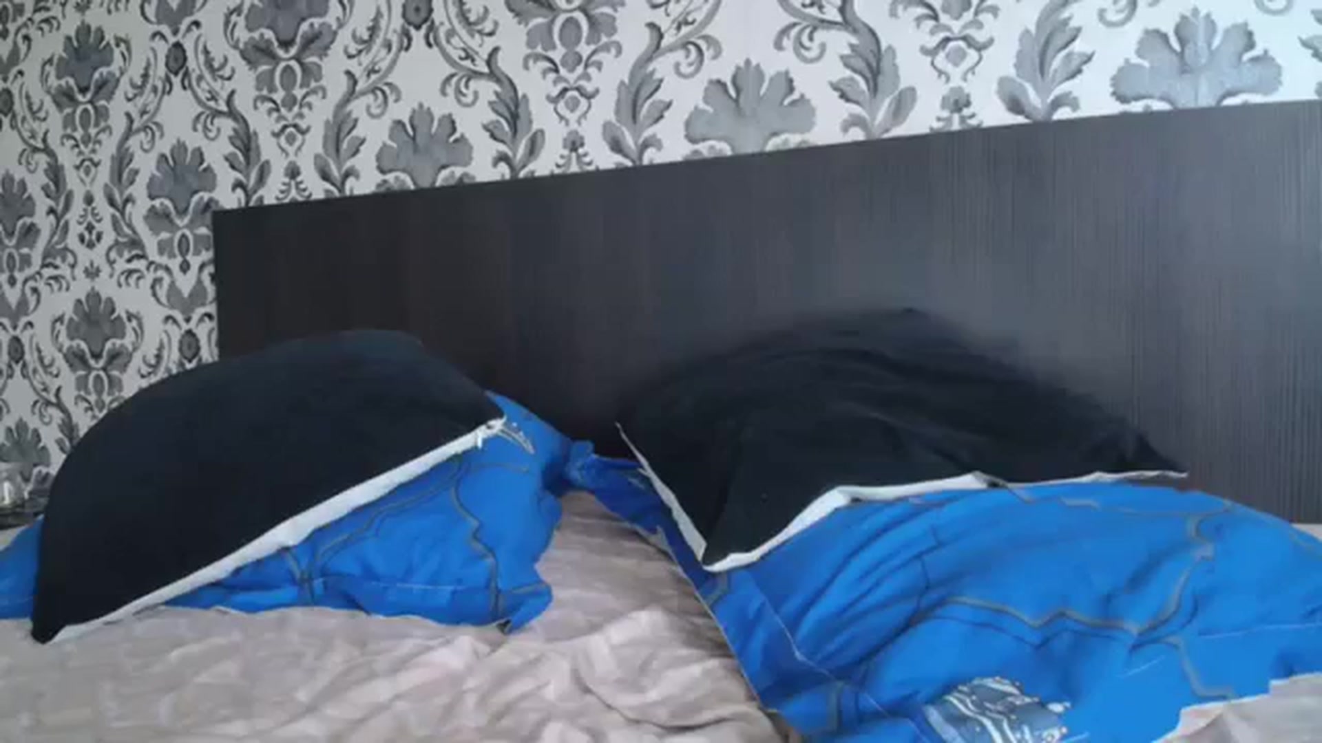 Gallery image thumbnail from AishaKenda's myfreecams stream on, 10/20/2023, 11:55 image 6 of 20