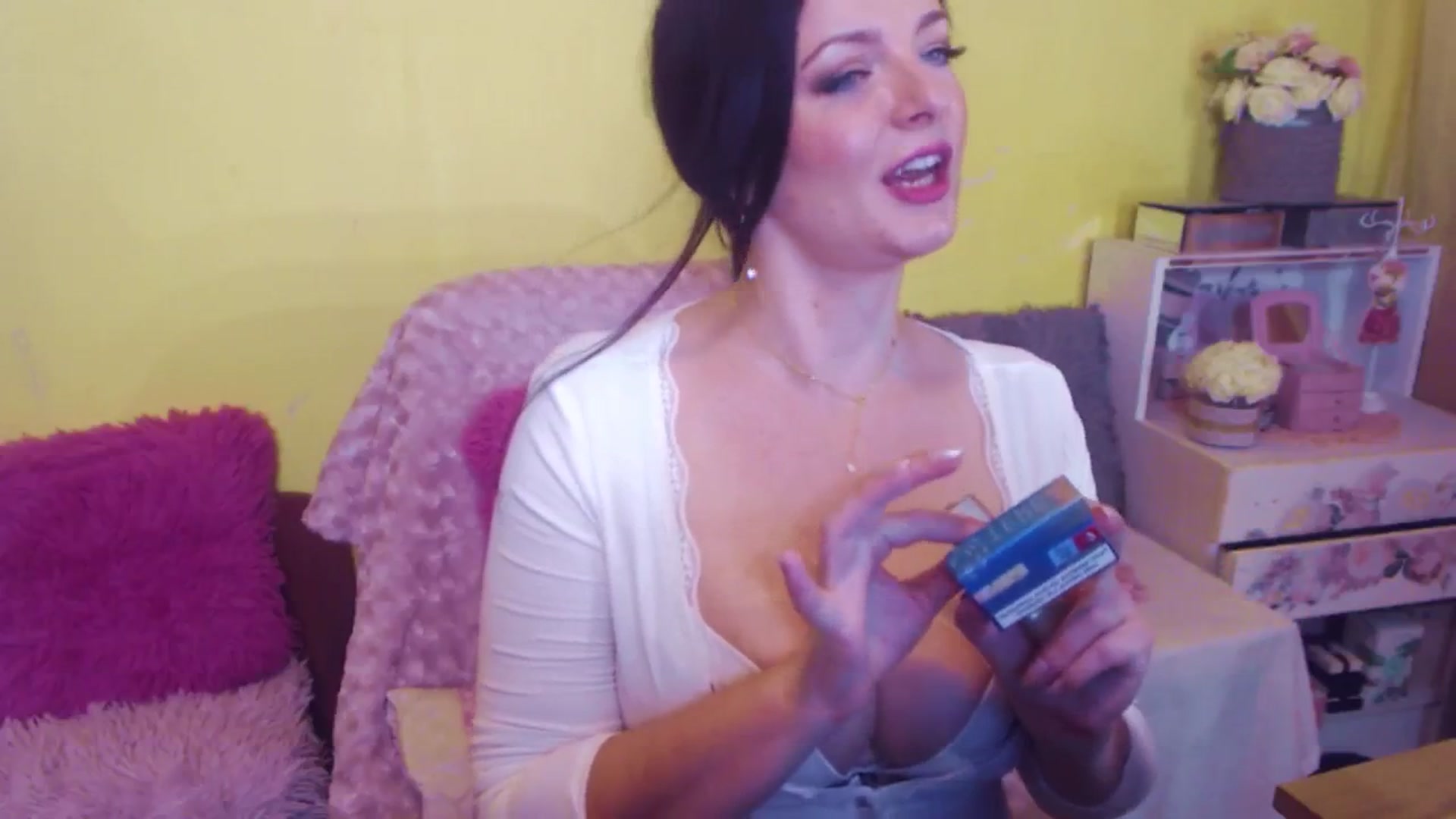 Gallery image thumbnail from AishaLee's myfreecams stream on, 06/29/2025, 16:51 image 14 of 20