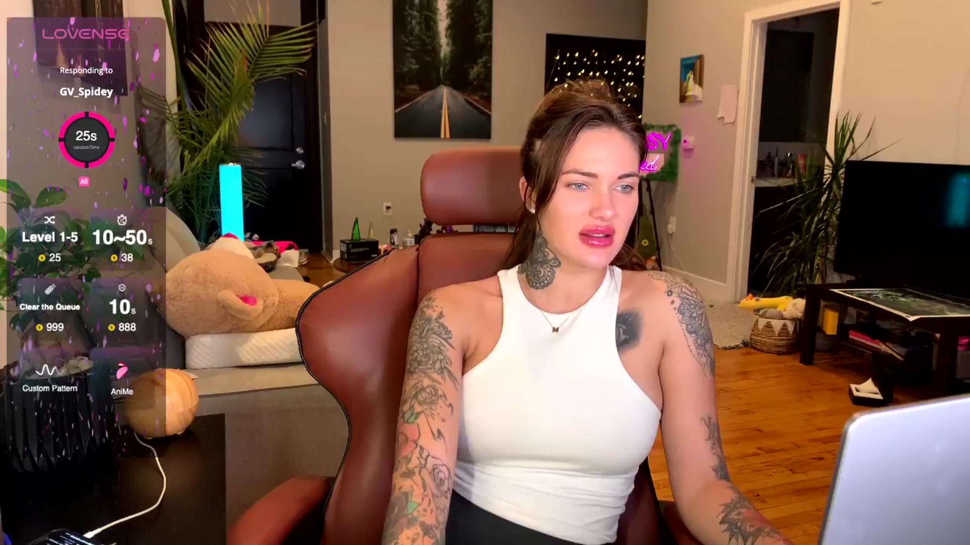 Gallery image thumbnail from AishaNebulski's myfreecams stream on, 06/11/2024, 02:58 image 3 of 20