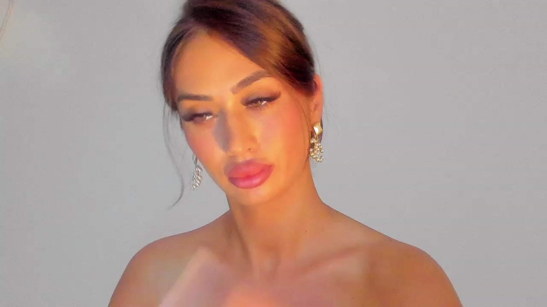Gallery image thumbnail from AishaXsquirt's myfreecams stream on, 01/25/2023, 15:19 image 20 of 20