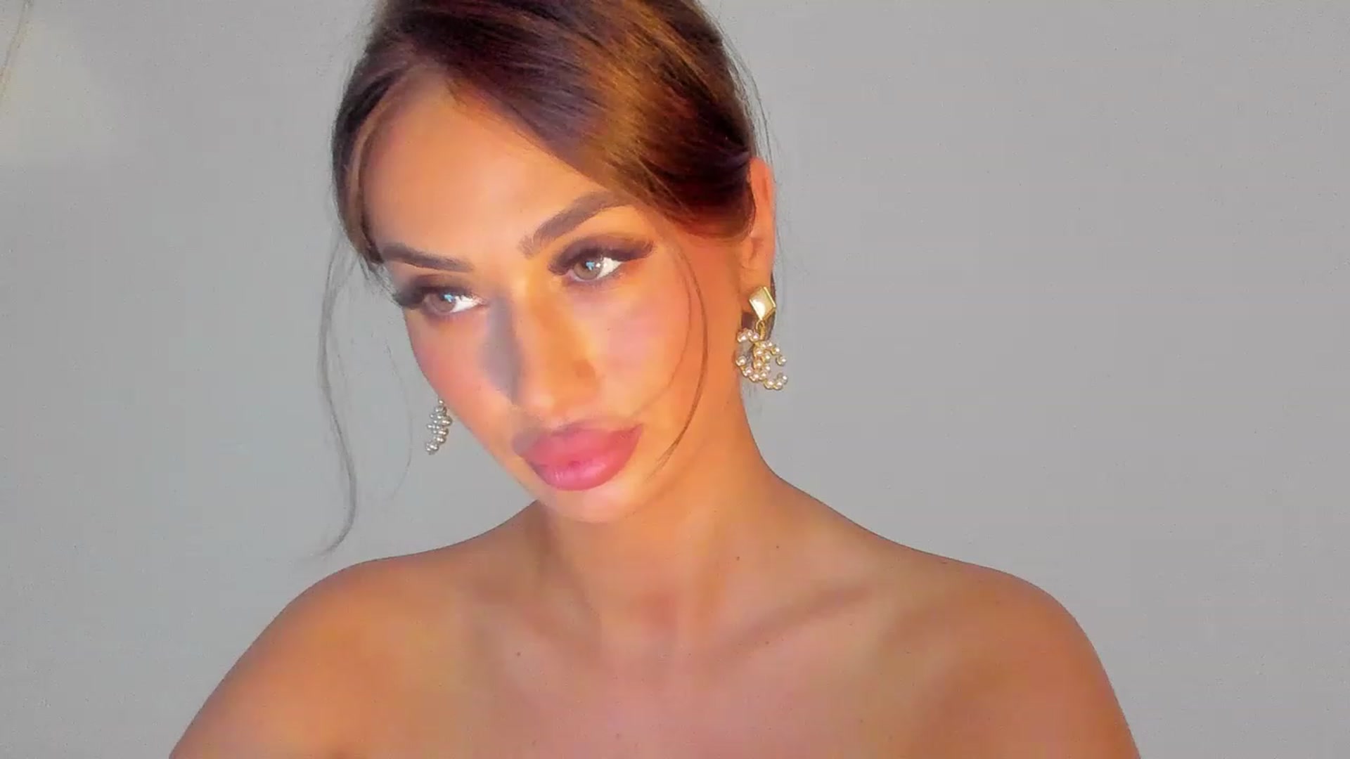 Gallery image thumbnail from AishaXsquirt's myfreecams stream on, 01/25/2023, 15:19 image 19 of 20
