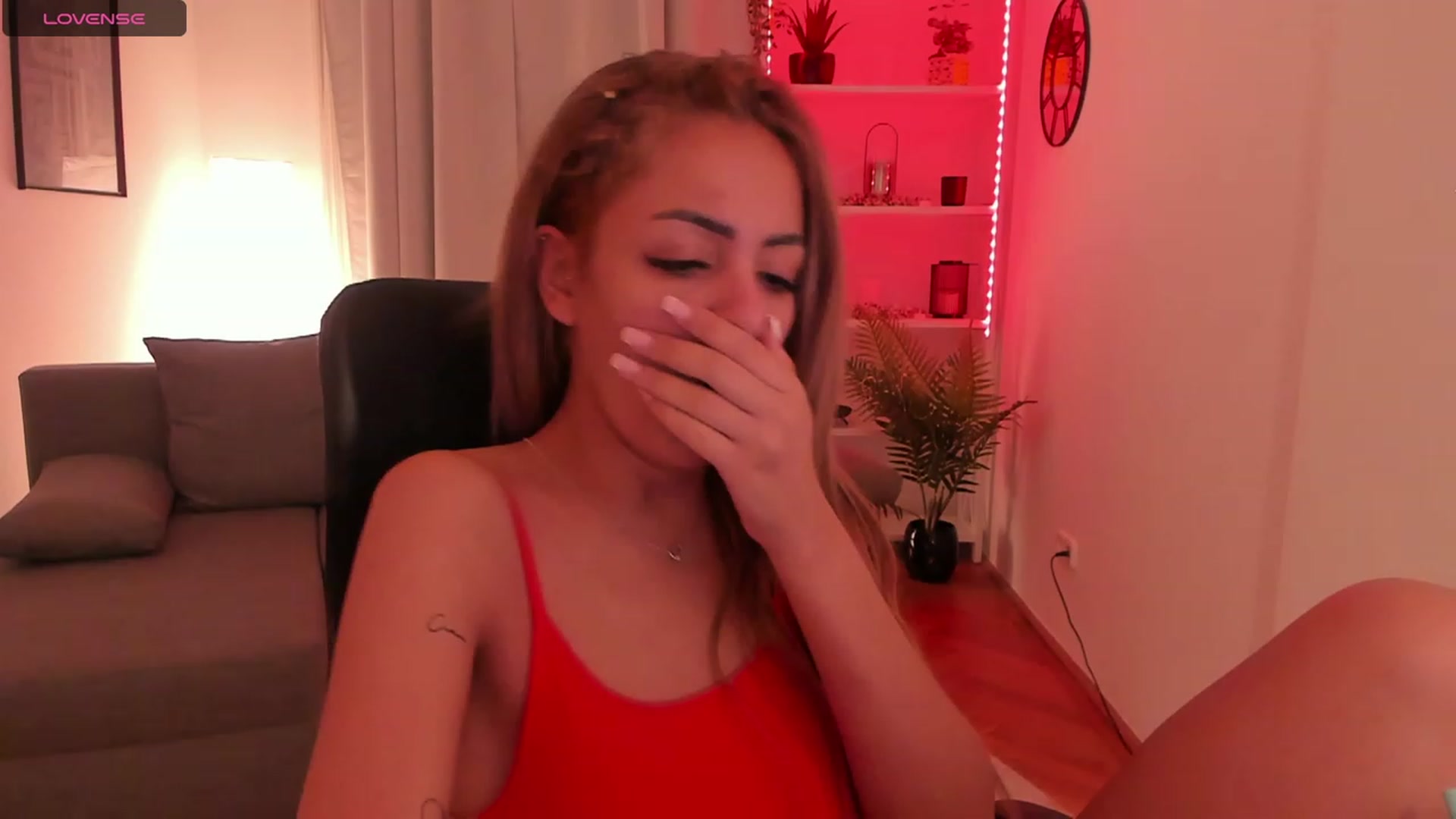 Gallery image thumbnail from Aisha_dream's myfreecams stream on, 10/22/2023, 18:25 image 9 of 20