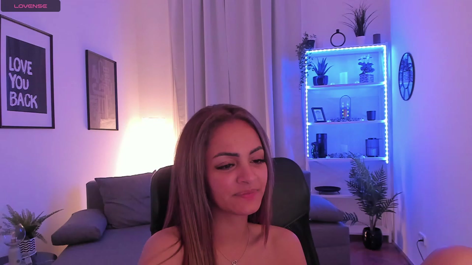 Gallery image thumbnail from Aisha_dream's myfreecams stream on, 10/26/2023, 20:14 image 12 of 20