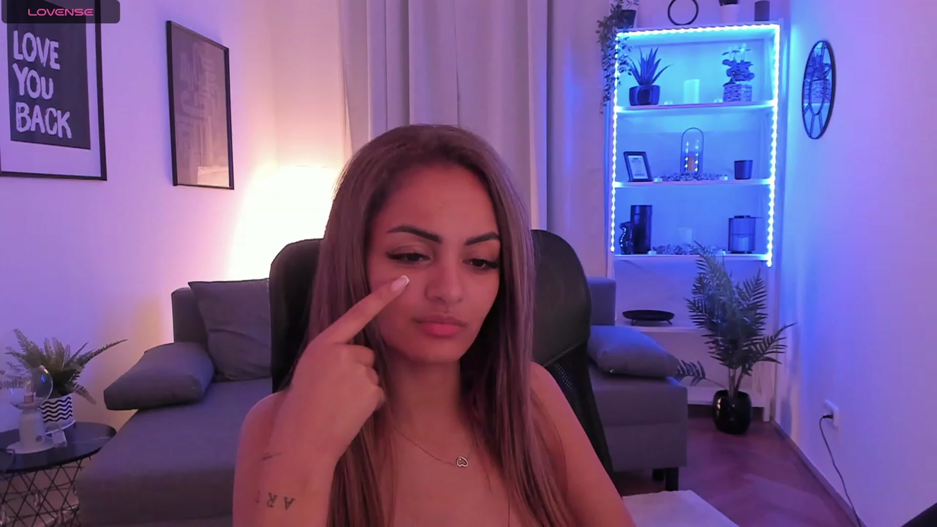 Gallery image thumbnail from Aisha_dream's myfreecams stream on, 10/26/2023, 21:11 image 13 of 20