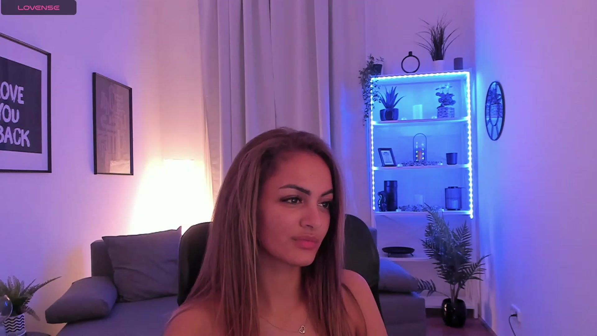 Gallery image thumbnail from Aisha_dream's myfreecams stream on, 10/26/2023, 21:11 image 2 of 20