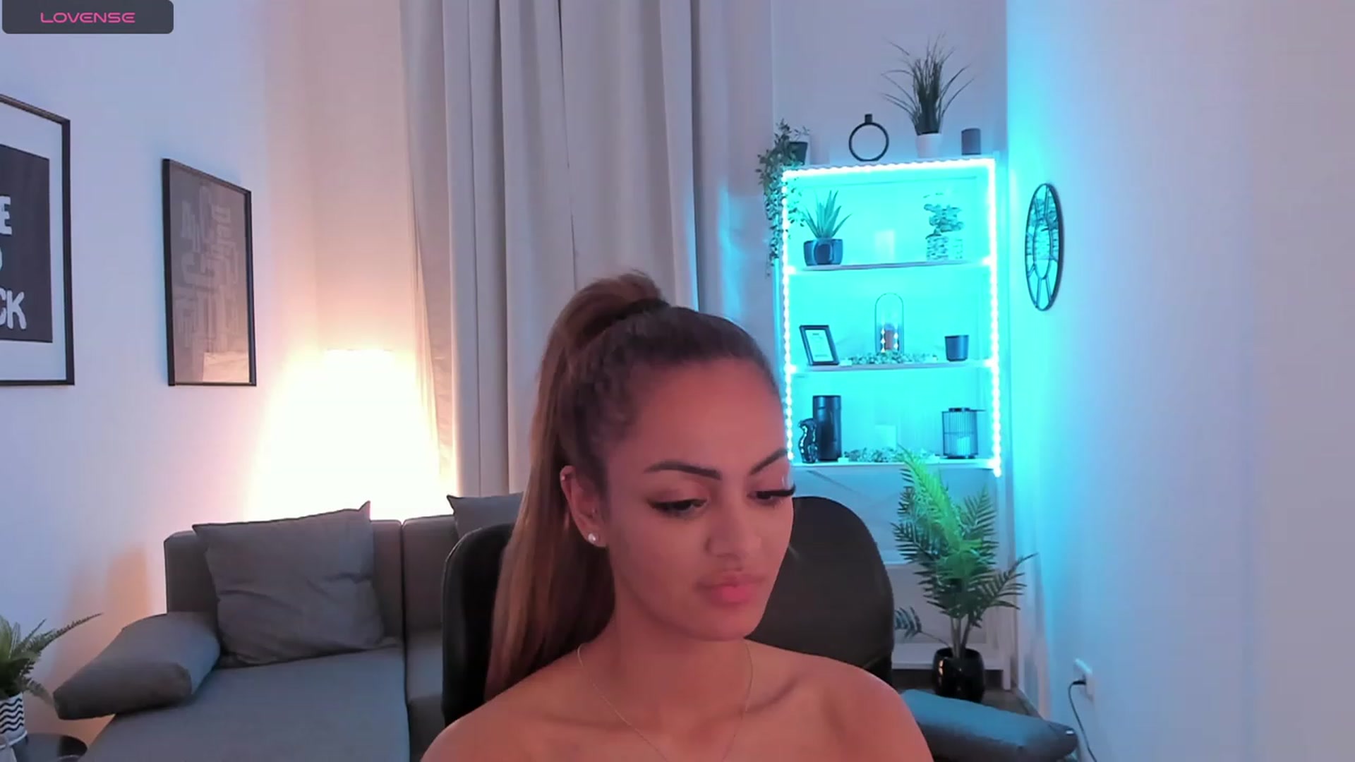 Gallery image thumbnail from Aisha_dream's myfreecams stream on, 11/02/2023, 18:44 image 13 of 20