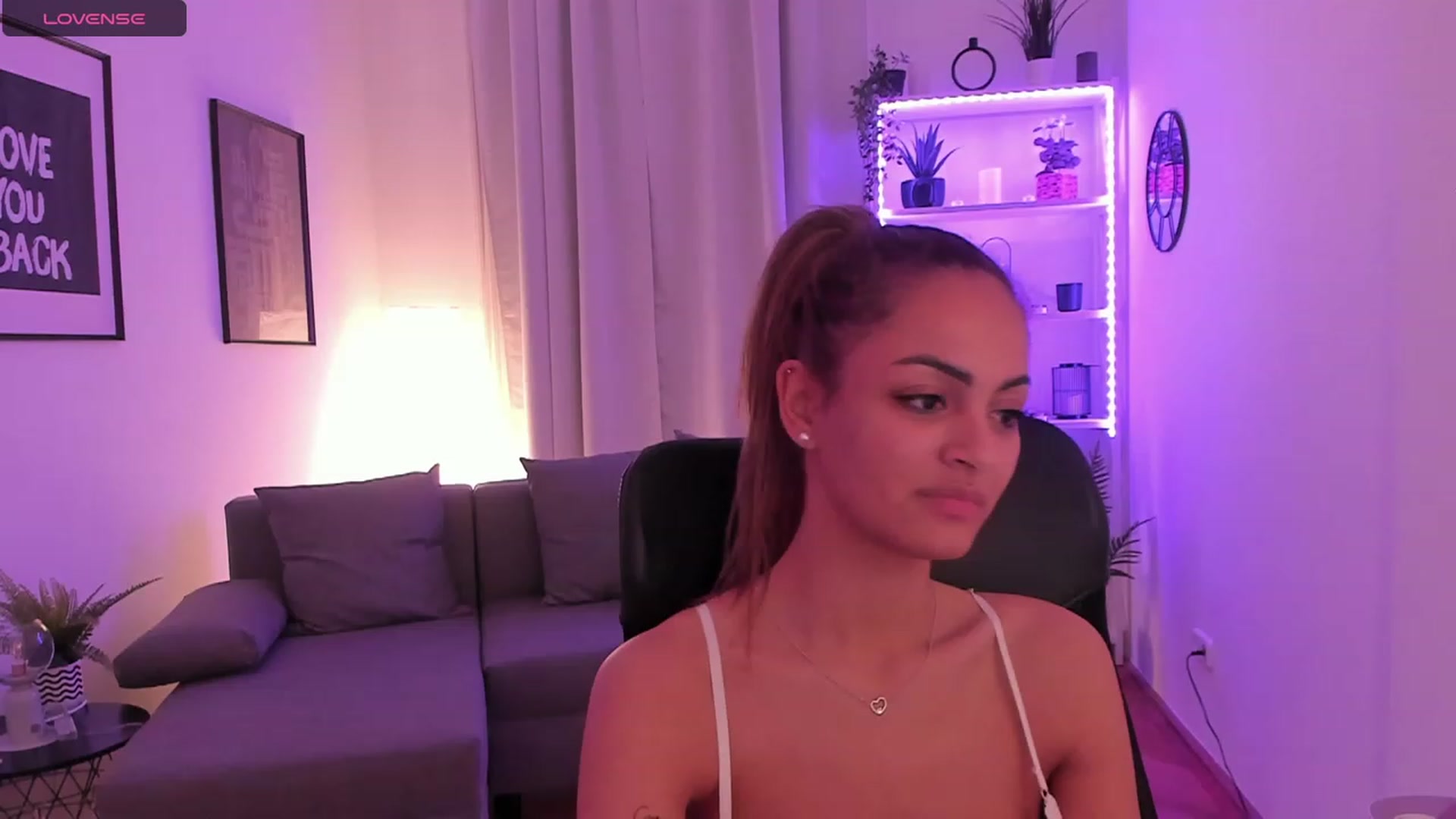 Gallery image thumbnail from Aisha_dream's myfreecams stream on, 11/03/2023, 22:39 image 13 of 20