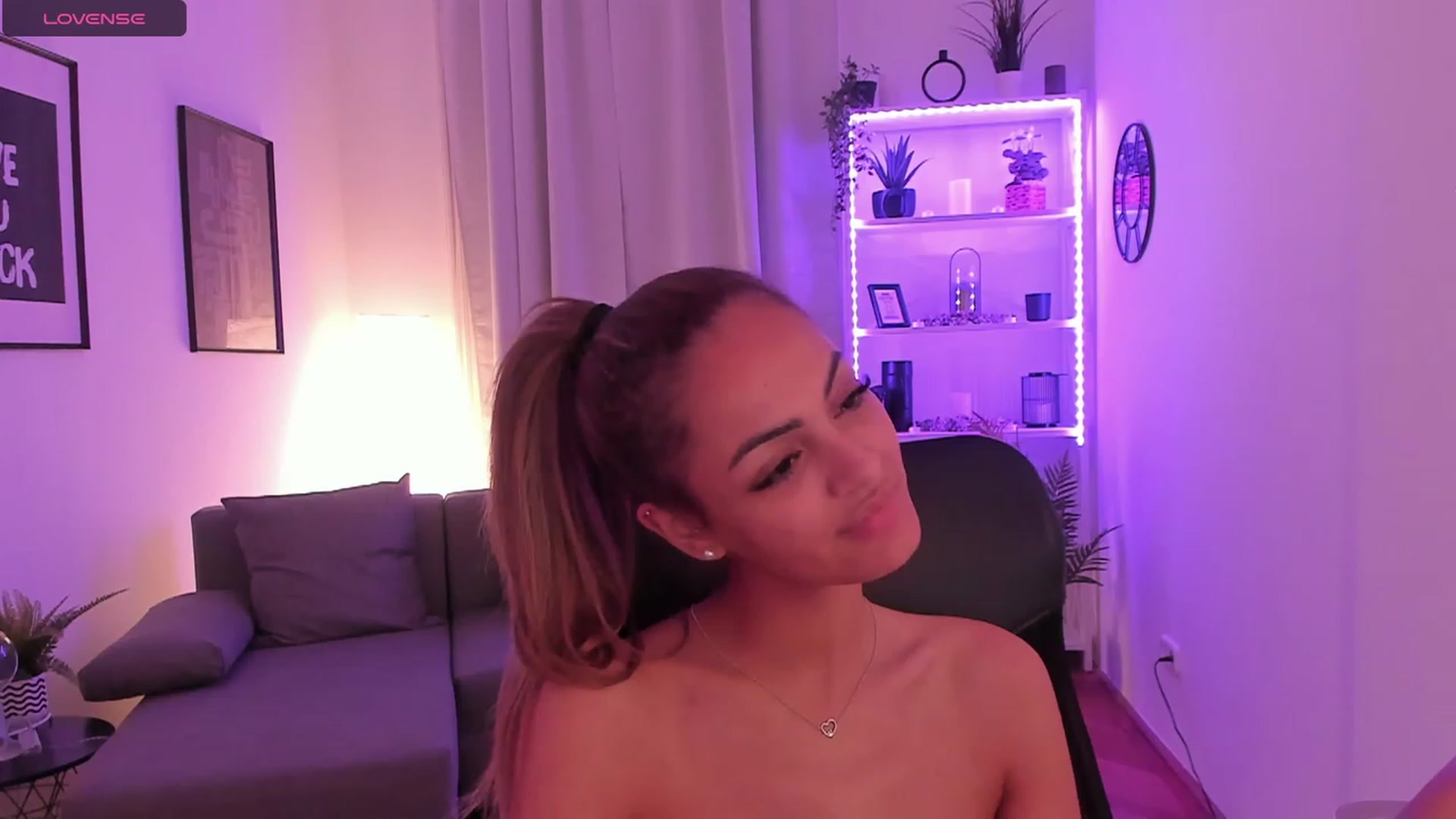 Gallery image thumbnail from Aisha_dream's myfreecams stream on, 11/03/2023, 22:39 image 20 of 20