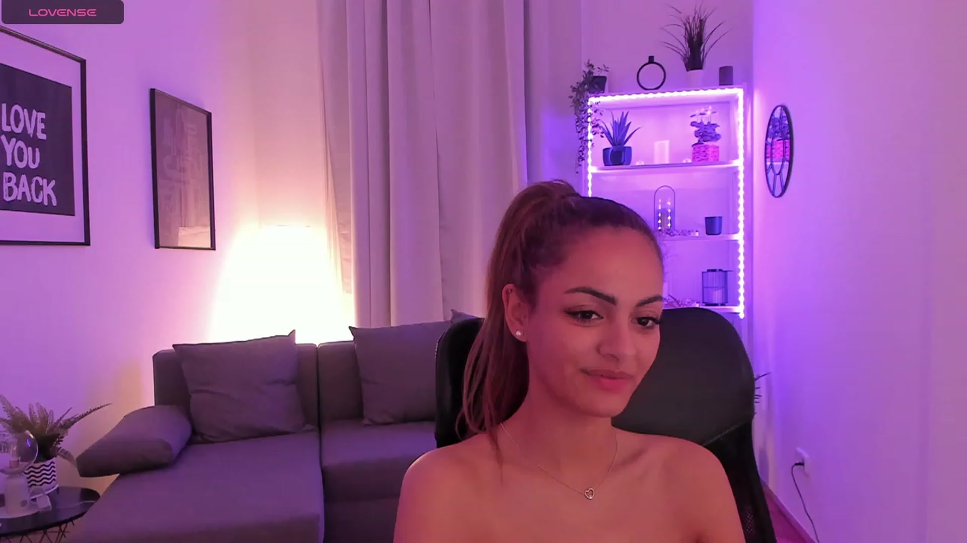 Gallery image thumbnail from Aisha_dream's myfreecams stream on, 11/03/2023, 23:20 image 9 of 20