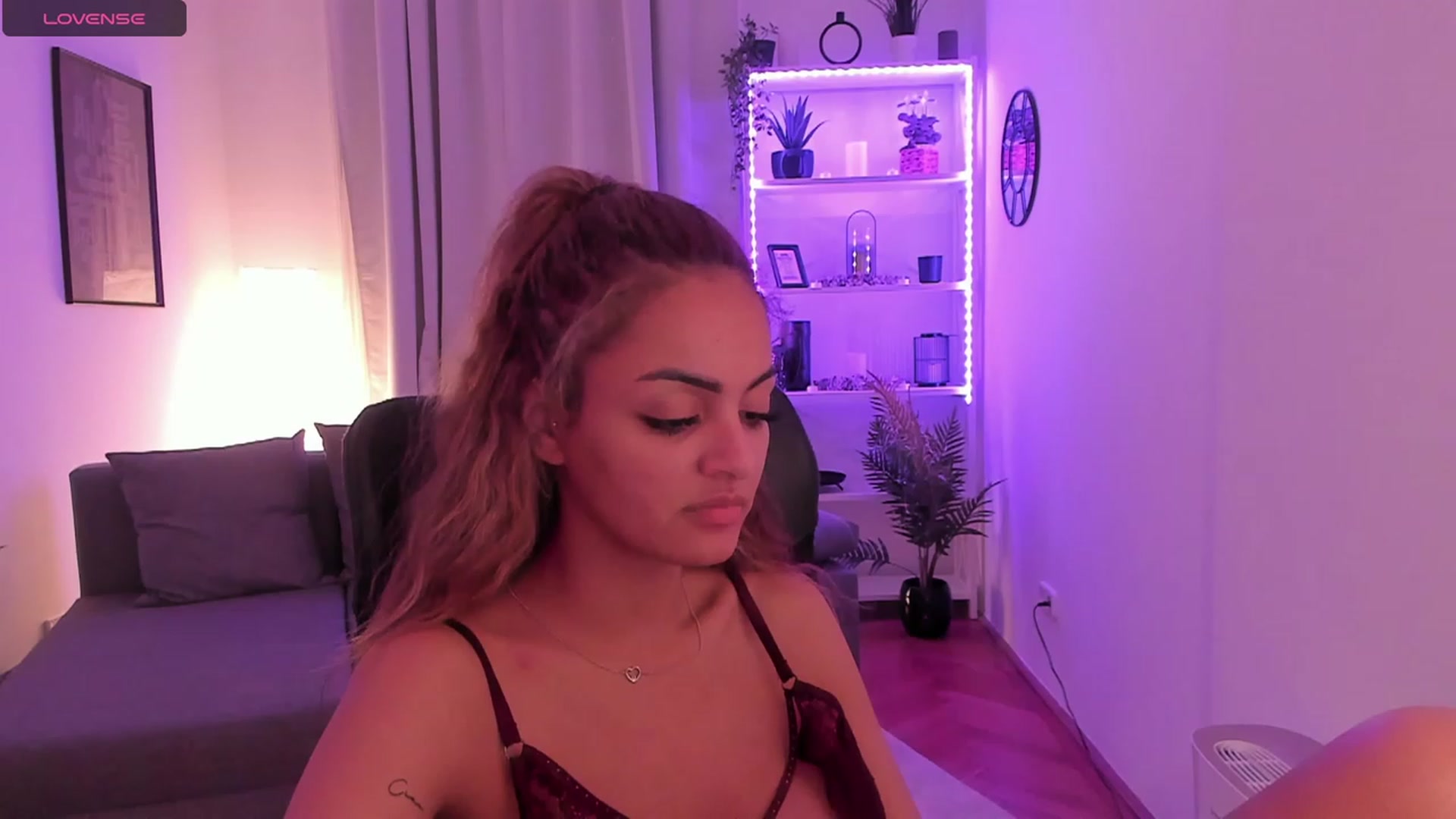 Gallery image thumbnail from Aisha_dream's myfreecams stream on, 11/05/2023, 23:35 image 4 of 20