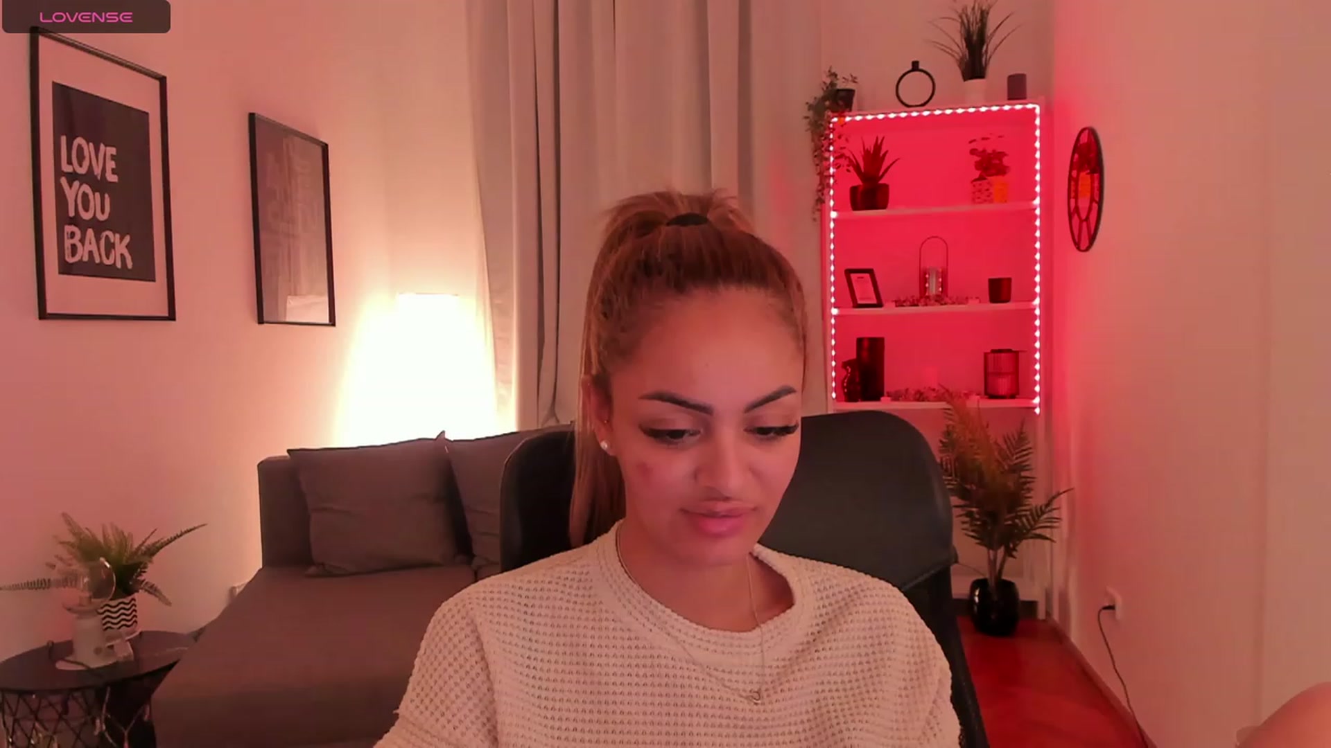 Gallery image thumbnail from Aisha_dream's myfreecams stream on, 11/08/2023, 19:49 image 15 of 20