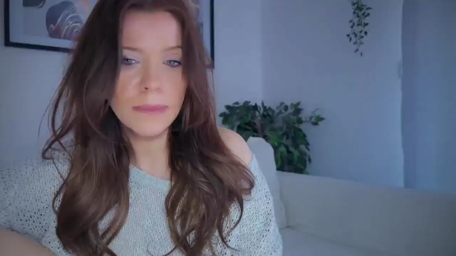 Gallery image thumbnail from Aithne's myfreecams stream on, 03/09/2025, 13:16 image 1 of 20