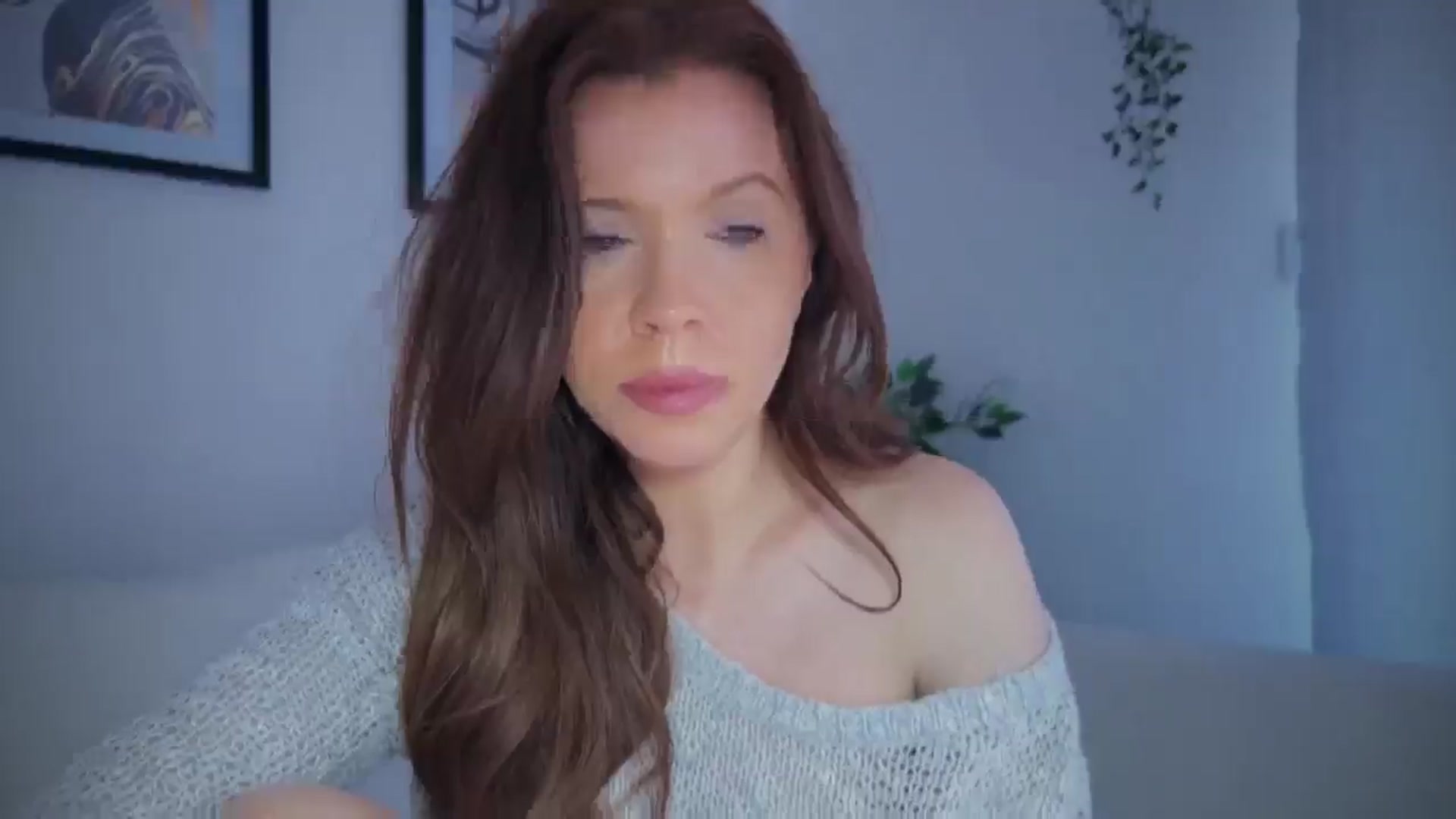 Gallery image thumbnail from Aithne's myfreecams stream on, 03/09/2025, 13:44 image 3 of 20