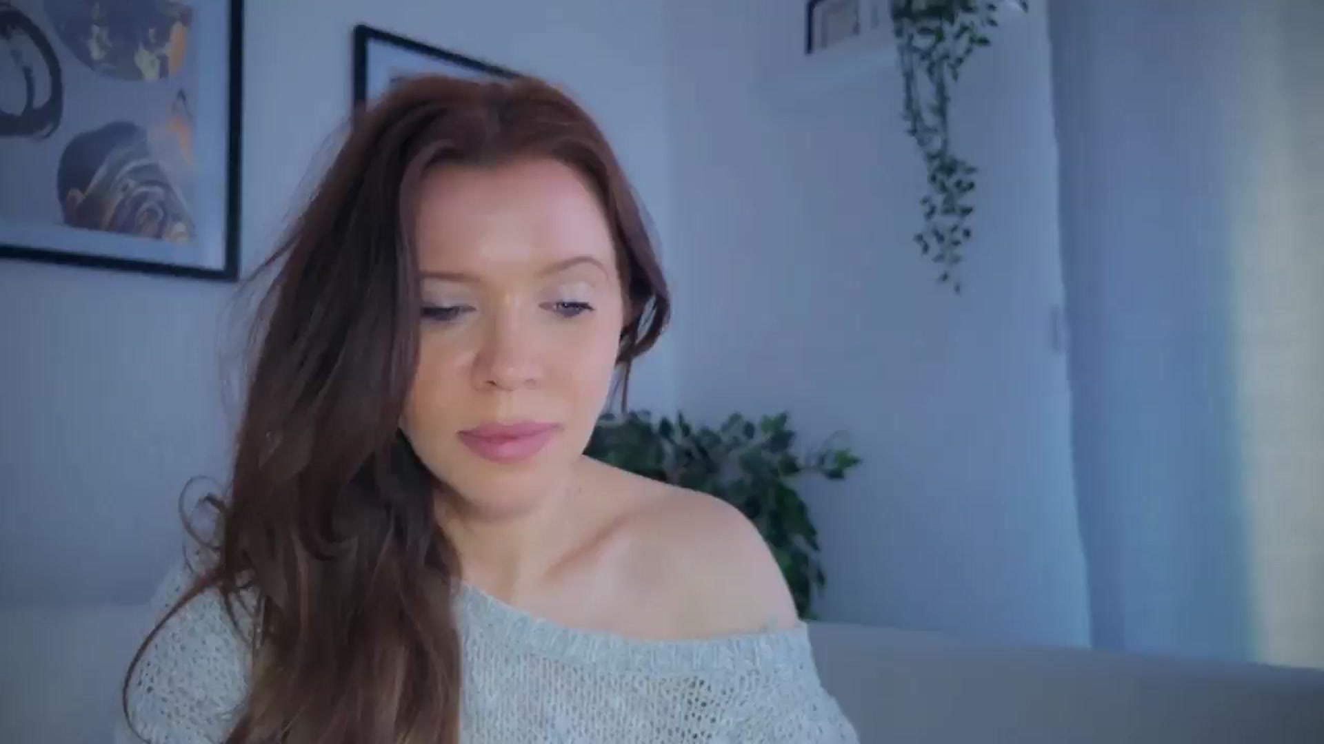 Gallery image thumbnail from Aithne's myfreecams stream on, 03/09/2025, 13:44 image 19 of 20