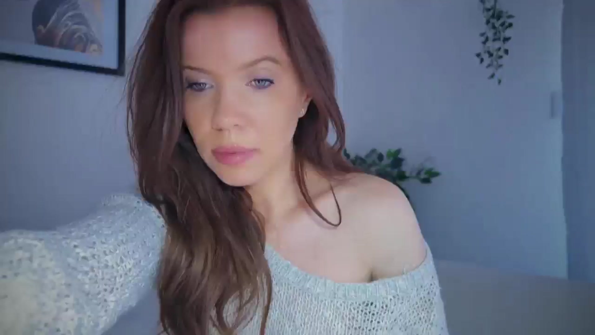 Gallery image thumbnail from Aithne's myfreecams stream on, 03/09/2025, 13:44 image 1 of 20