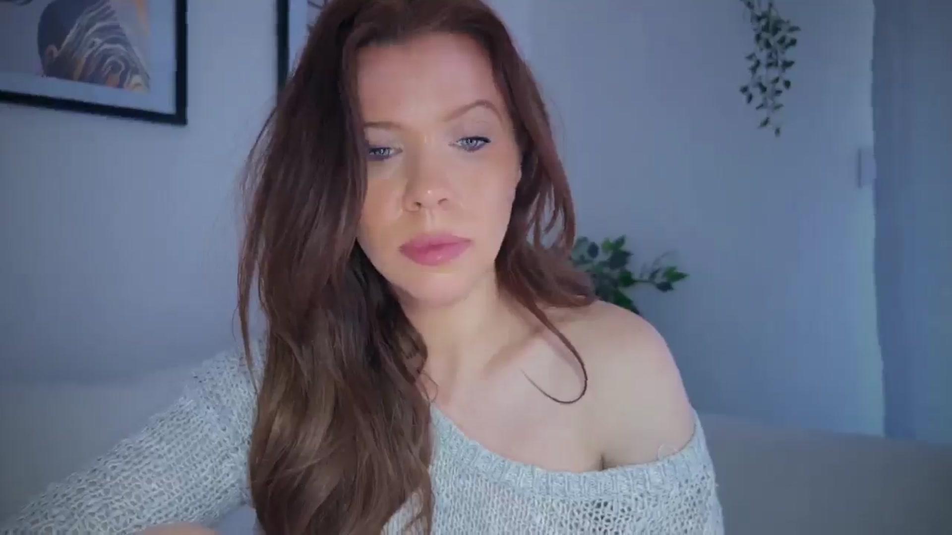 Gallery image thumbnail from Aithne's myfreecams stream on, 03/09/2025, 13:44 image 2 of 20