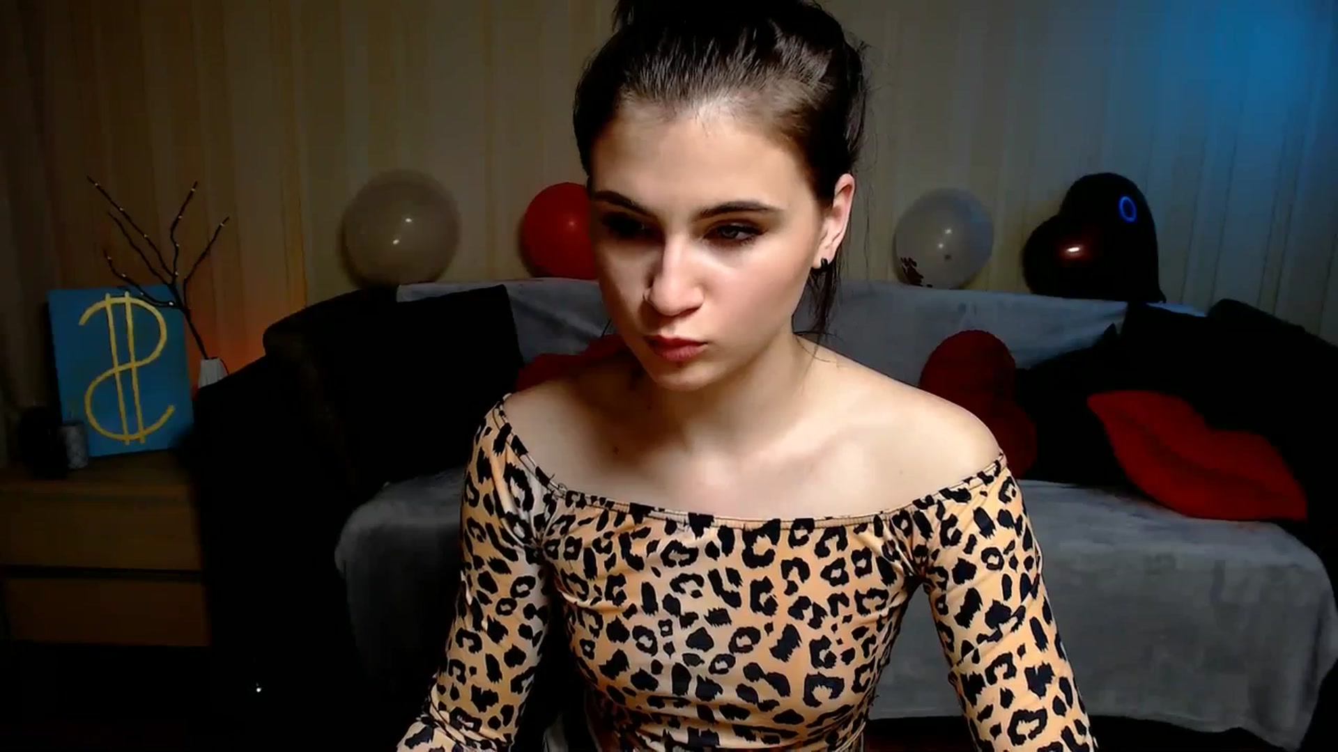 Gallery image thumbnail from Aiza_Belle's myfreecams stream on, 02/27/2024, 15:46 image 5 of 20