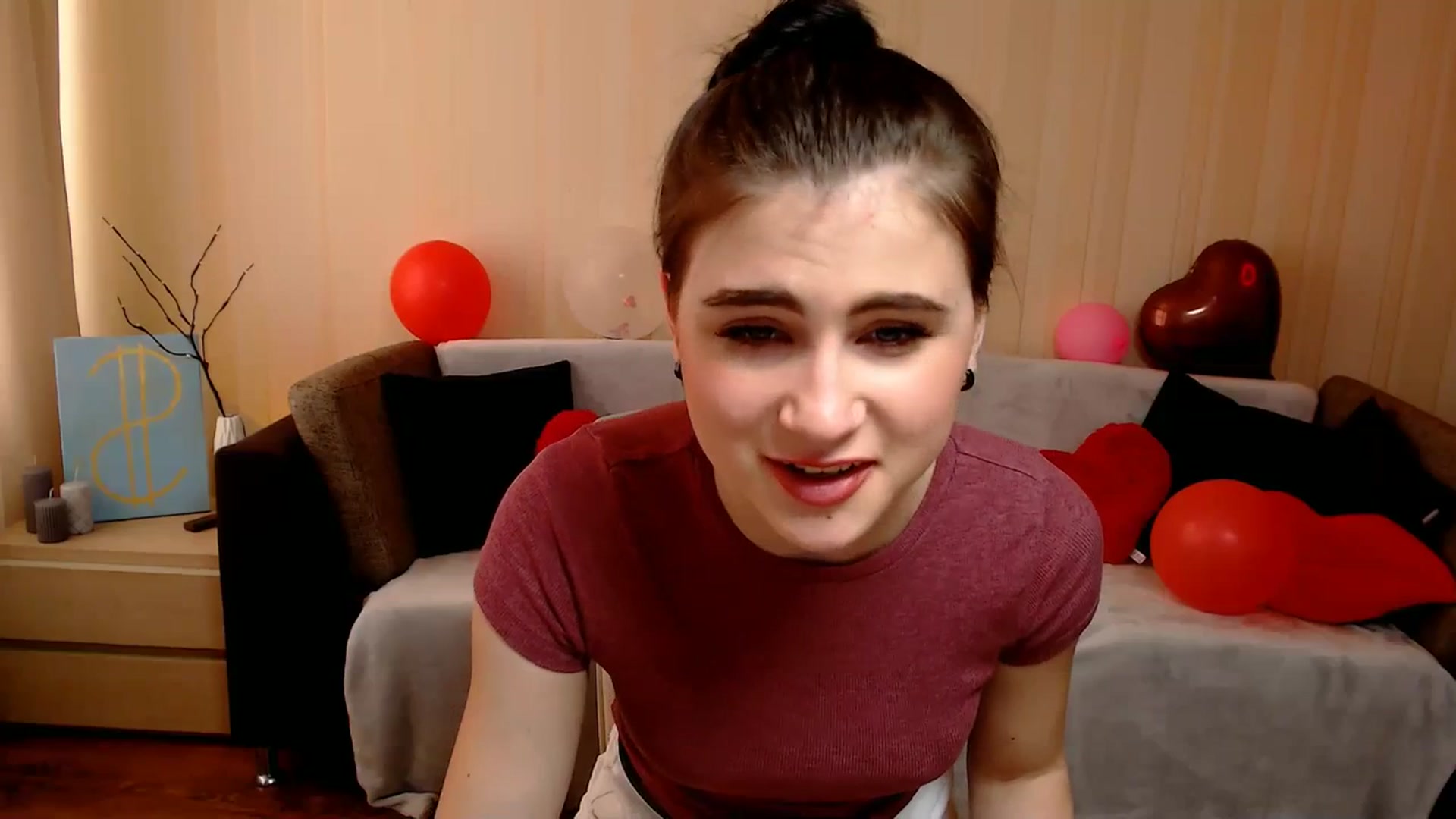 Gallery image thumbnail from Aiza_Belle's myfreecams stream on, 02/29/2024, 14:24 image 10 of 20