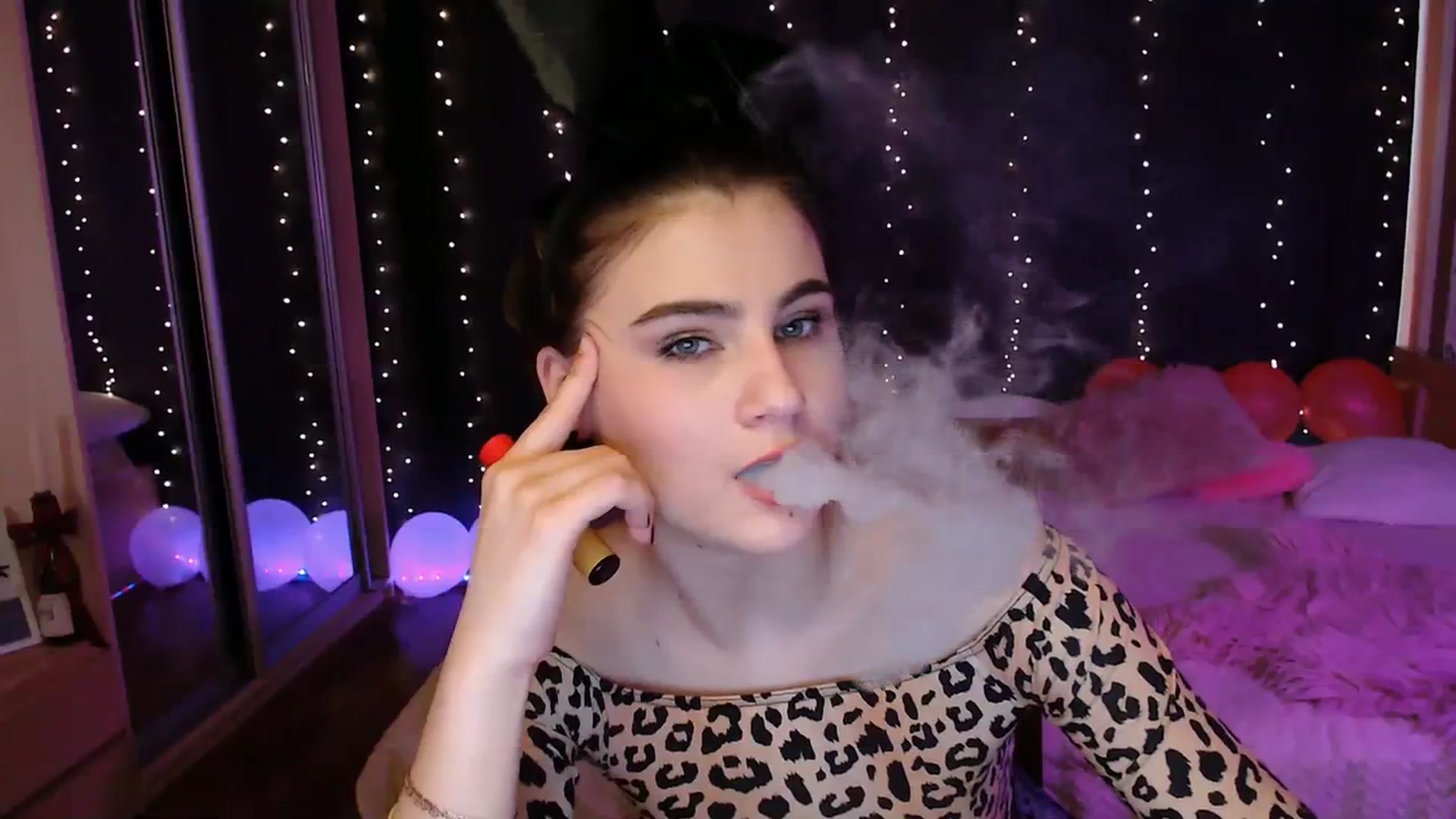 Gallery image thumbnail from Aiza_Belle's myfreecams stream on, 03/01/2024, 15:38 image 3 of 20