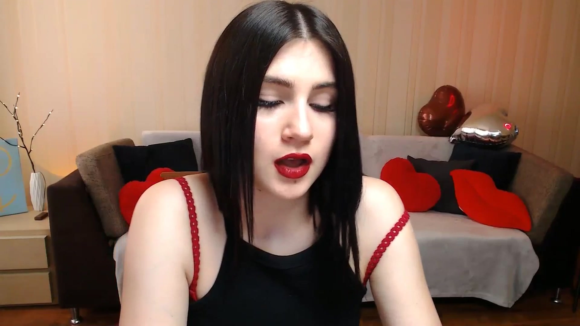 Gallery image thumbnail from Aiza_Belle's myfreecams stream on, 03/26/2024, 15:56 image 5 of 20