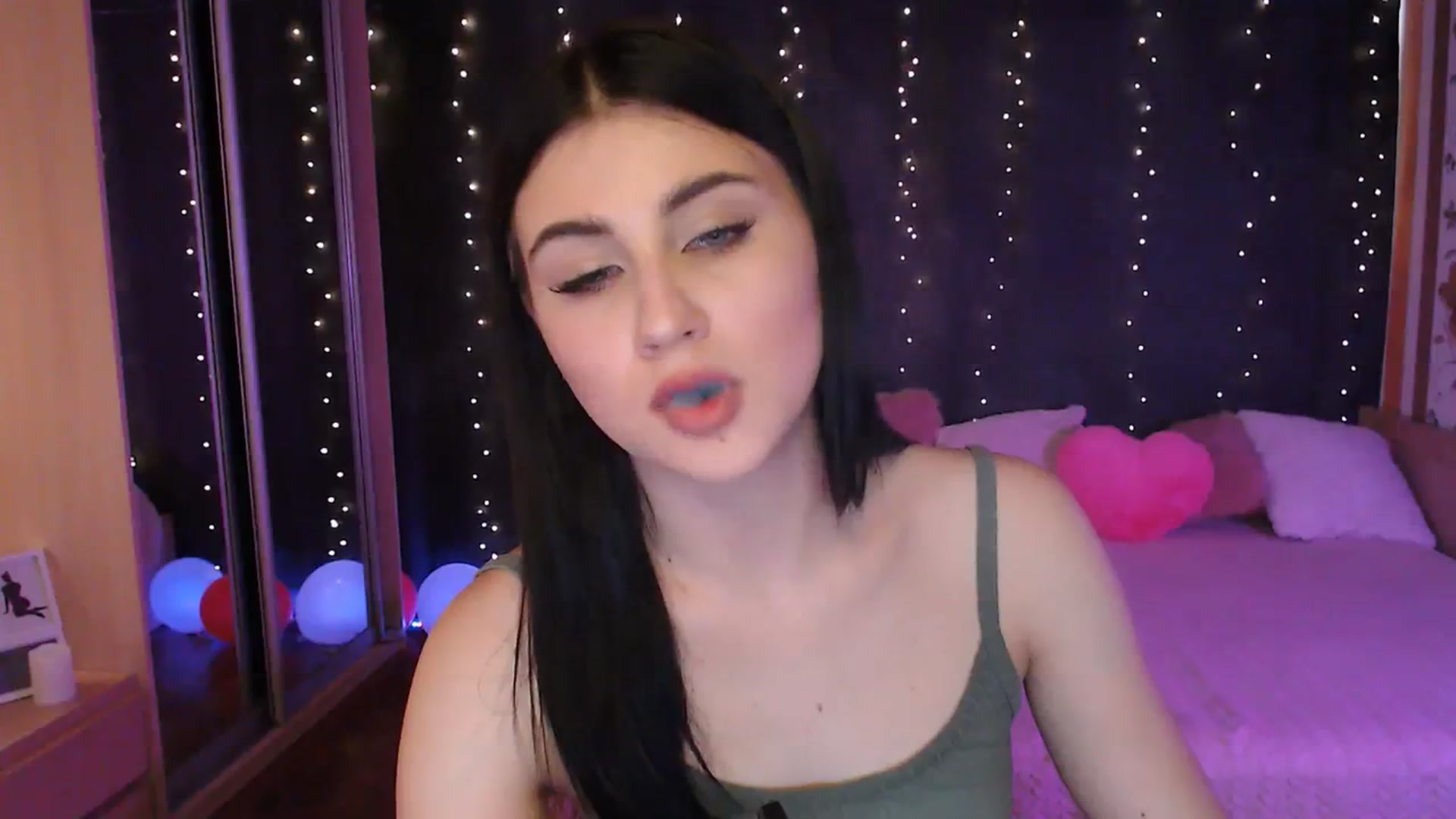 Gallery image thumbnail from Aiza_Belle's myfreecams stream on, 04/02/2024, 14:32 image 14 of 20