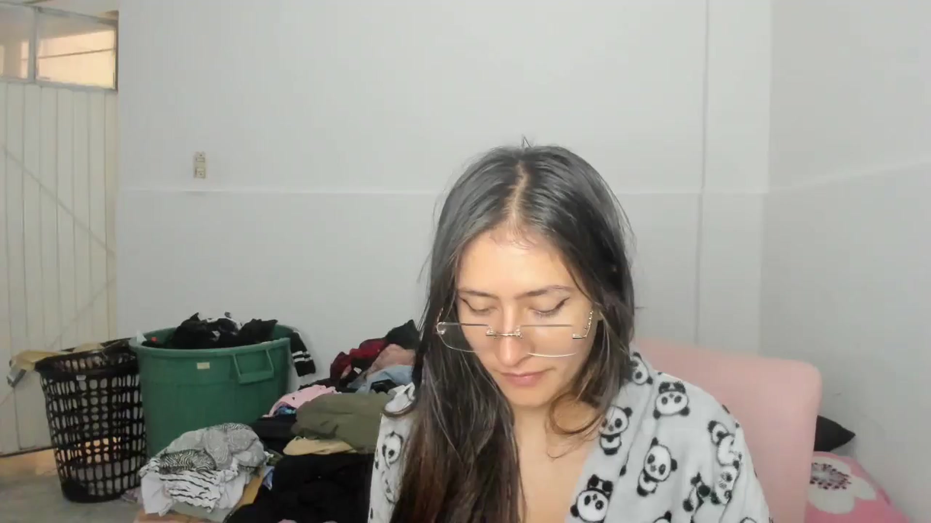 Gallery image thumbnail from Akemi_lux's myfreecams stream on, 04/30/2025, 15:50 image 20 of 20