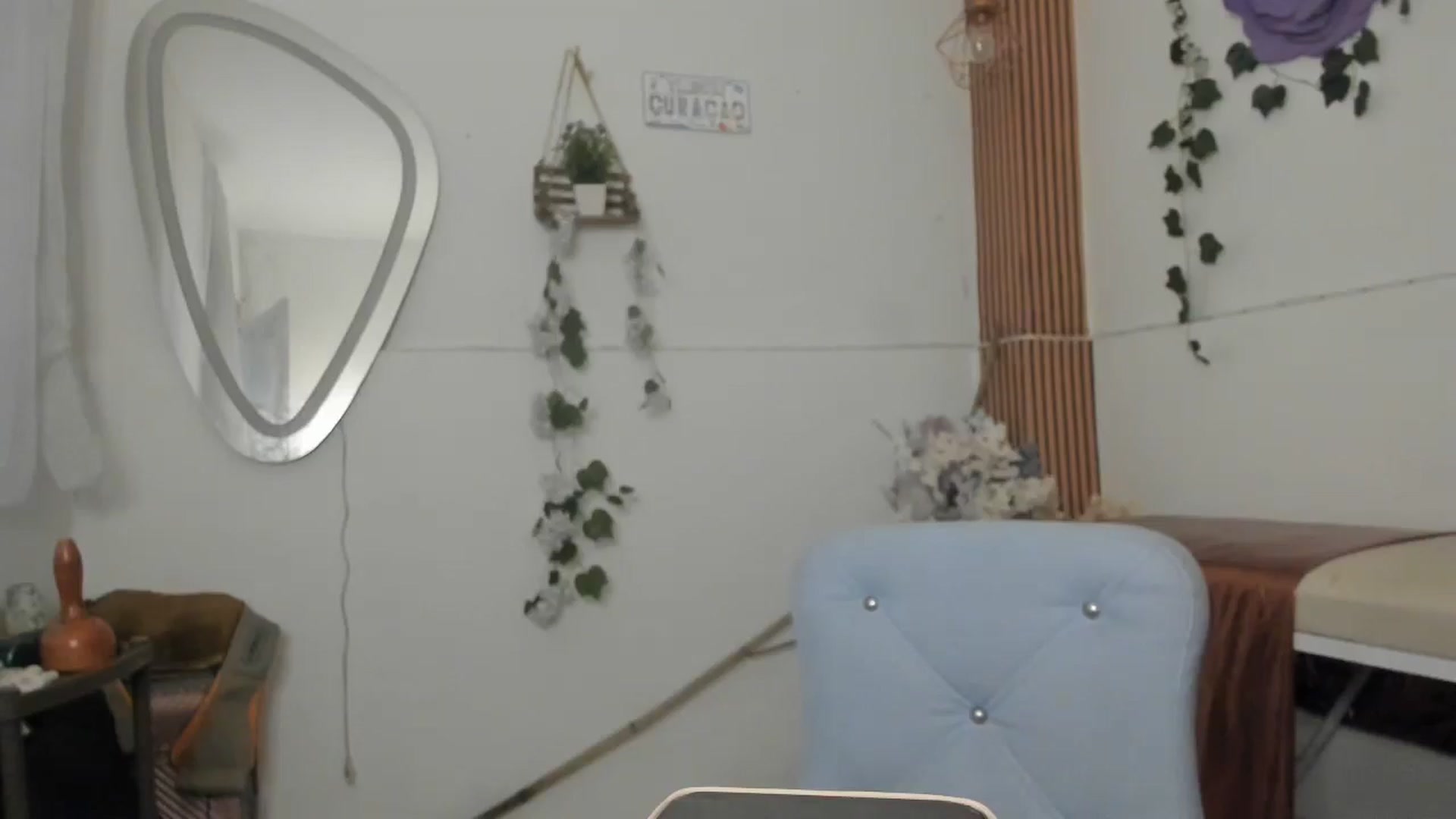 Gallery image thumbnail from Akemi_lux's myfreecams stream on, 05/11/2025, 18:06 image 12 of 20