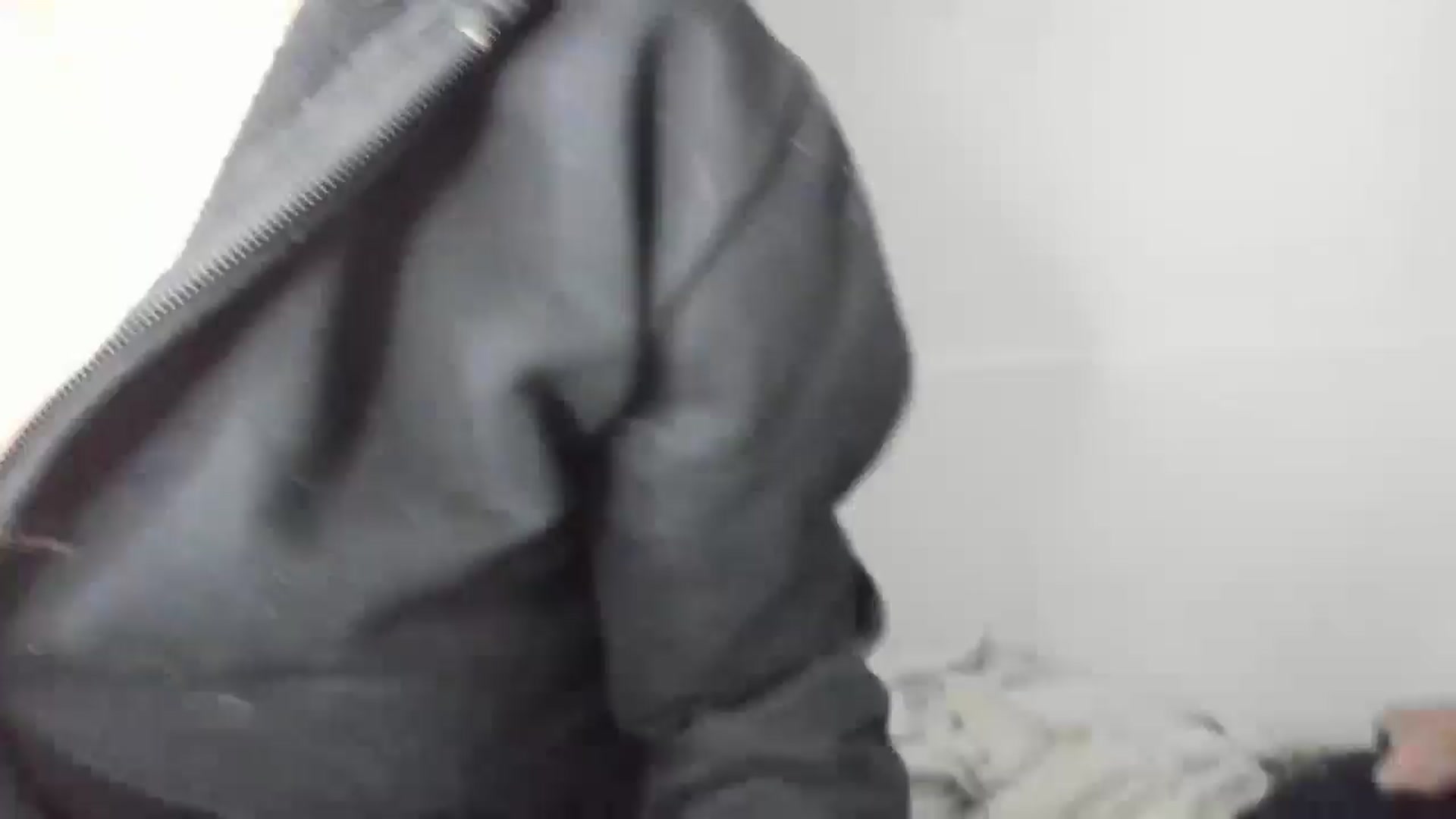 Gallery image thumbnail from Akemi_lux's myfreecams stream on, 05/13/2025, 17:33 image 1 of 20