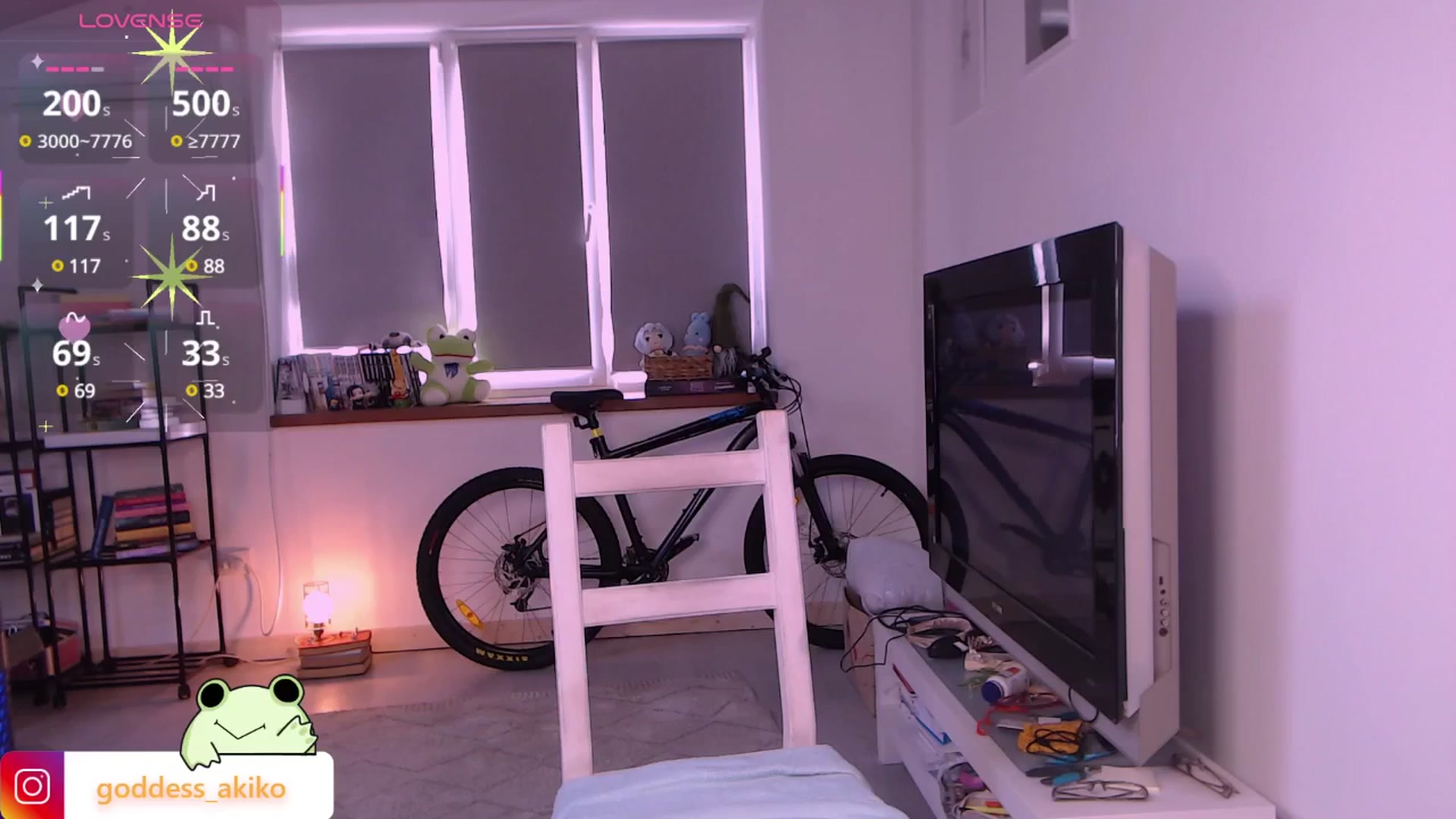Gallery image thumbnail from AkikoHentai's myfreecams stream on, 03/18/2025, 14:54 image 10 of 20