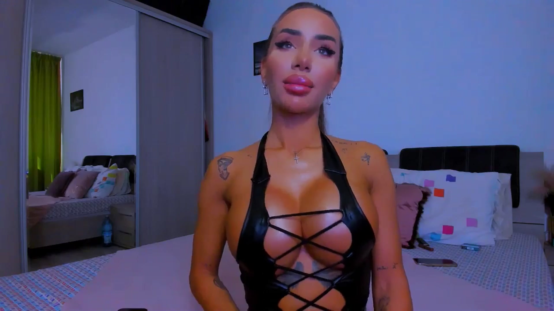 Gallery image thumbnail from Akira10's myfreecams stream on, 04/25/2025, 10:51 image 10 of 20