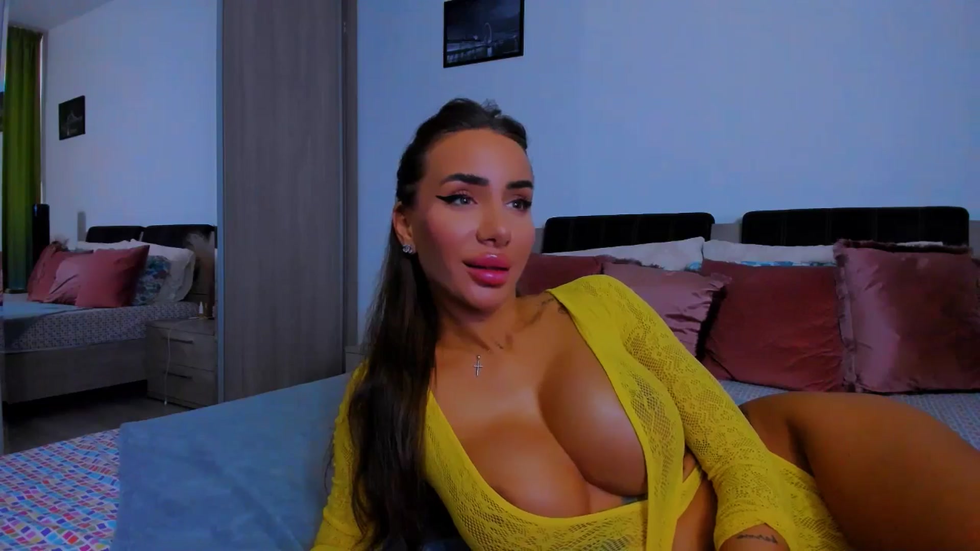 Gallery image thumbnail from Akira10's myfreecams stream on, 06/25/2025, 09:58 image 11 of 20
